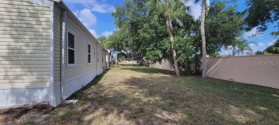 Manufactured Home at 5208 5TH B ST E, BRADENTON, photo 2 of 43