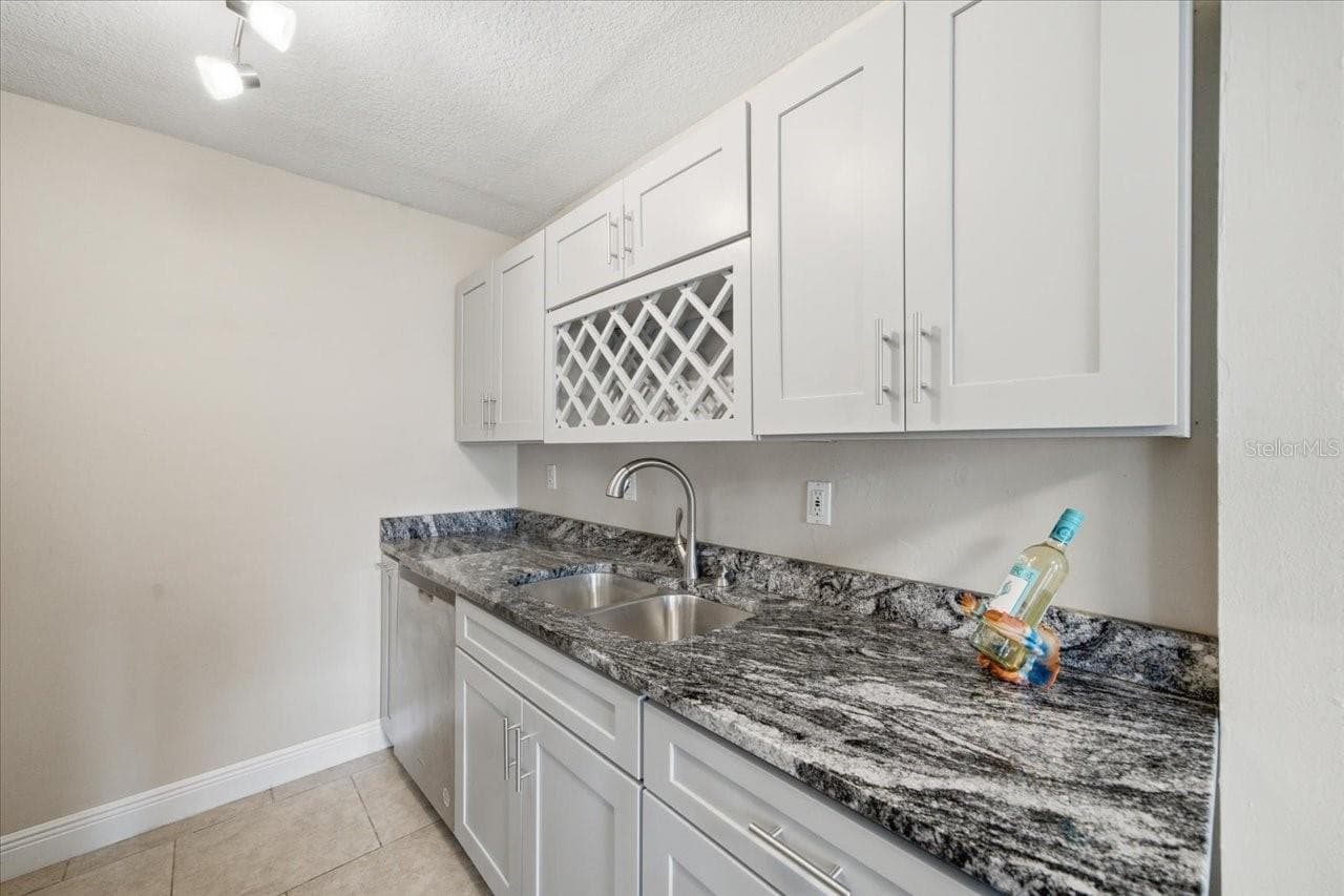 Condominium at 4843 COQUINA KEY DR SE #A, ST PETERSBURG, photo 5 of 79