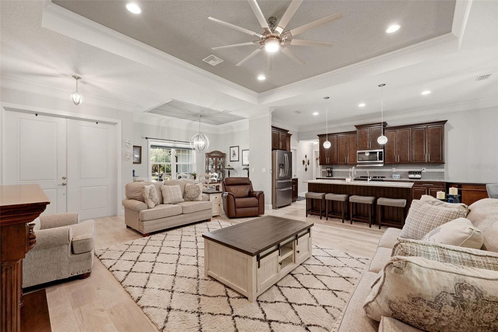 Notice the ceilings - 6755 TROPICAIRE BLVD, NORTH PORT