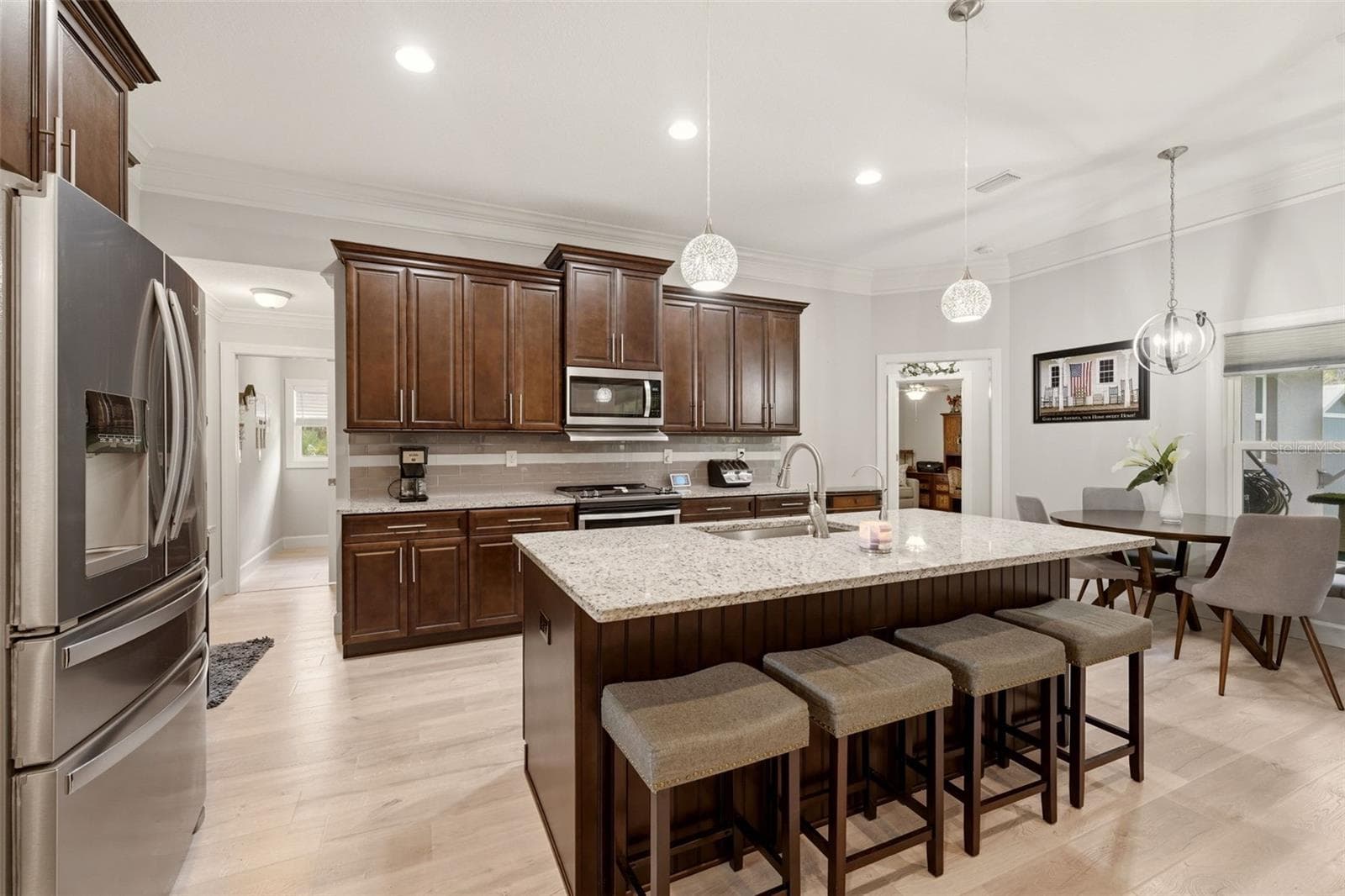 Huge kitchen - 6755 TROPICAIRE BLVD, NORTH PORT