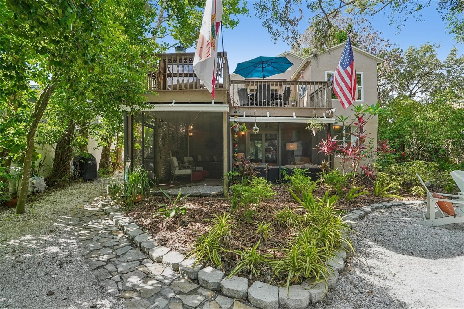 Single Family Residence at 1204 E PARK CIR, TAMPA, photo 60 of 70