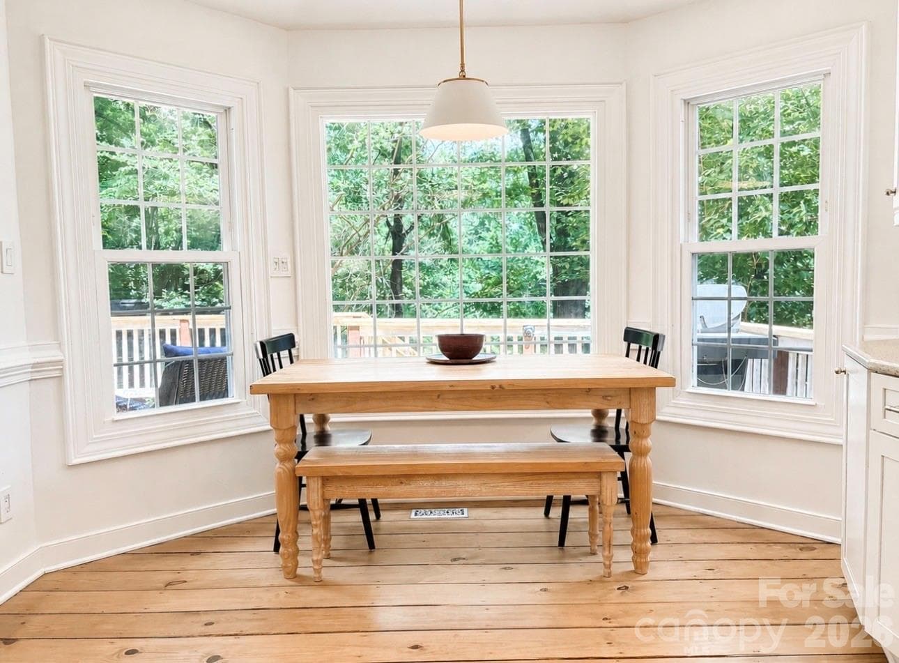 Breakfast nook - Statesville