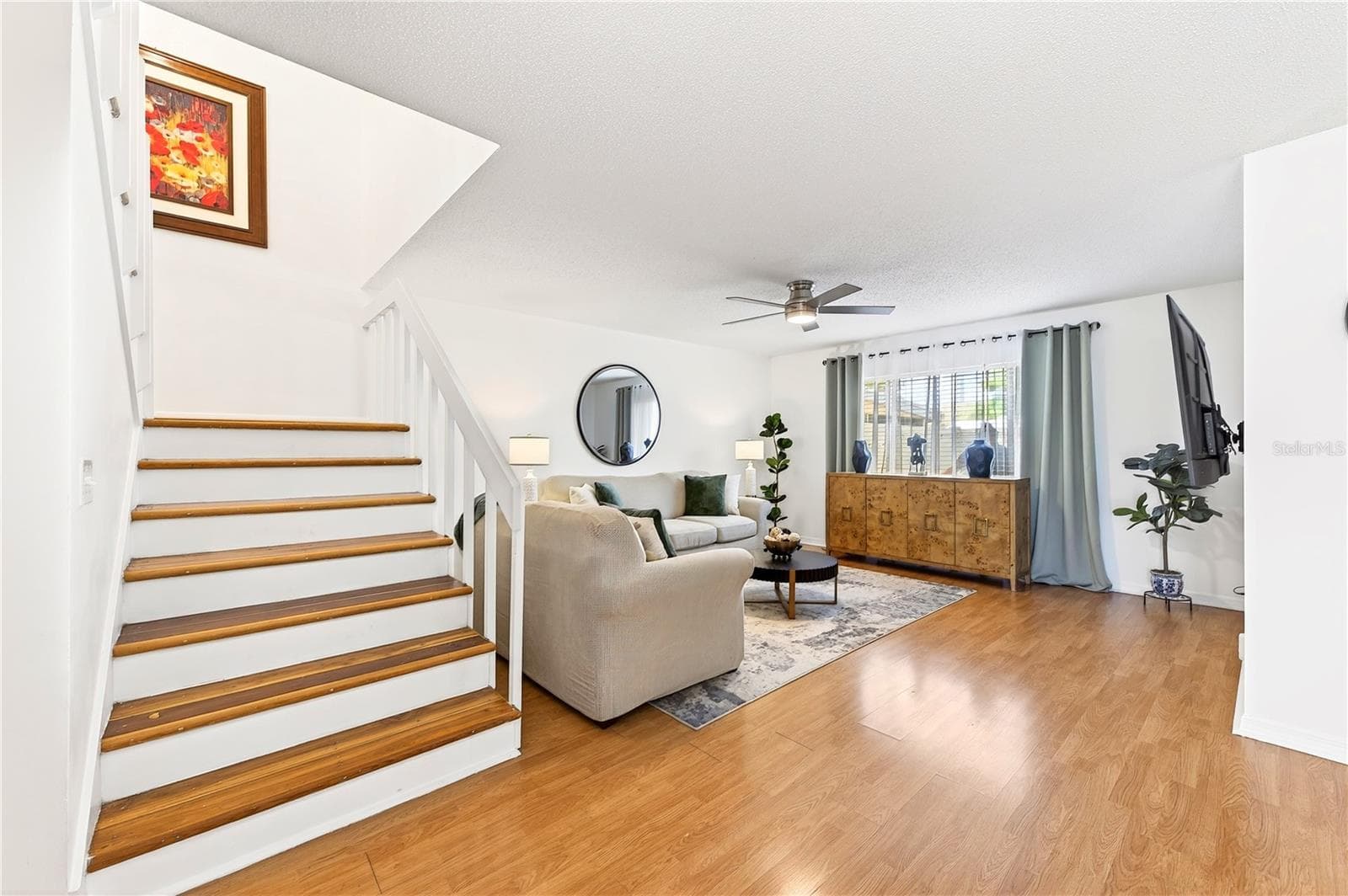 Living room -1st floor - 2218 MCMAHON CT #1038, ORLANDO