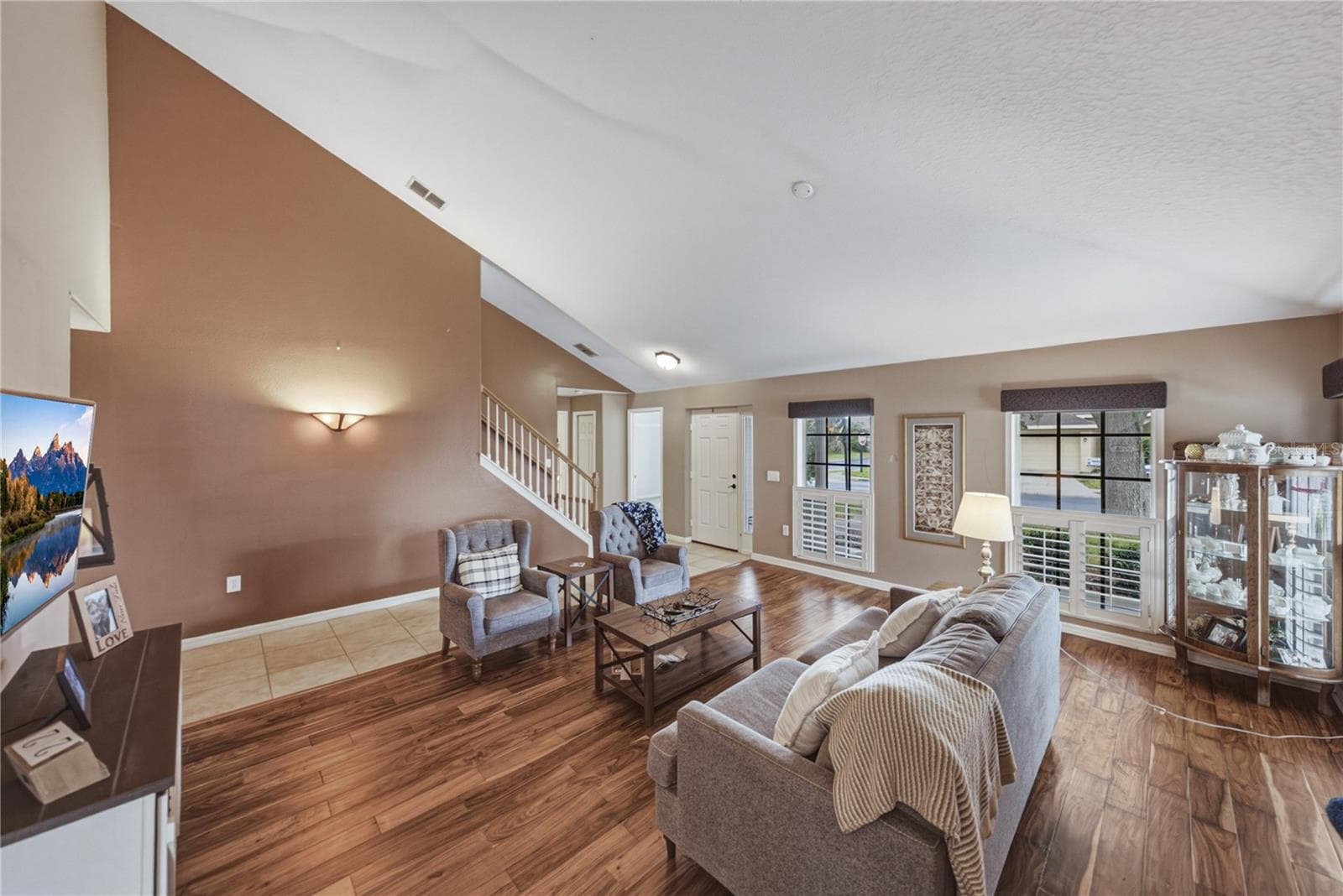 Living room - 2024 LARKSPUR CT, TRINITY