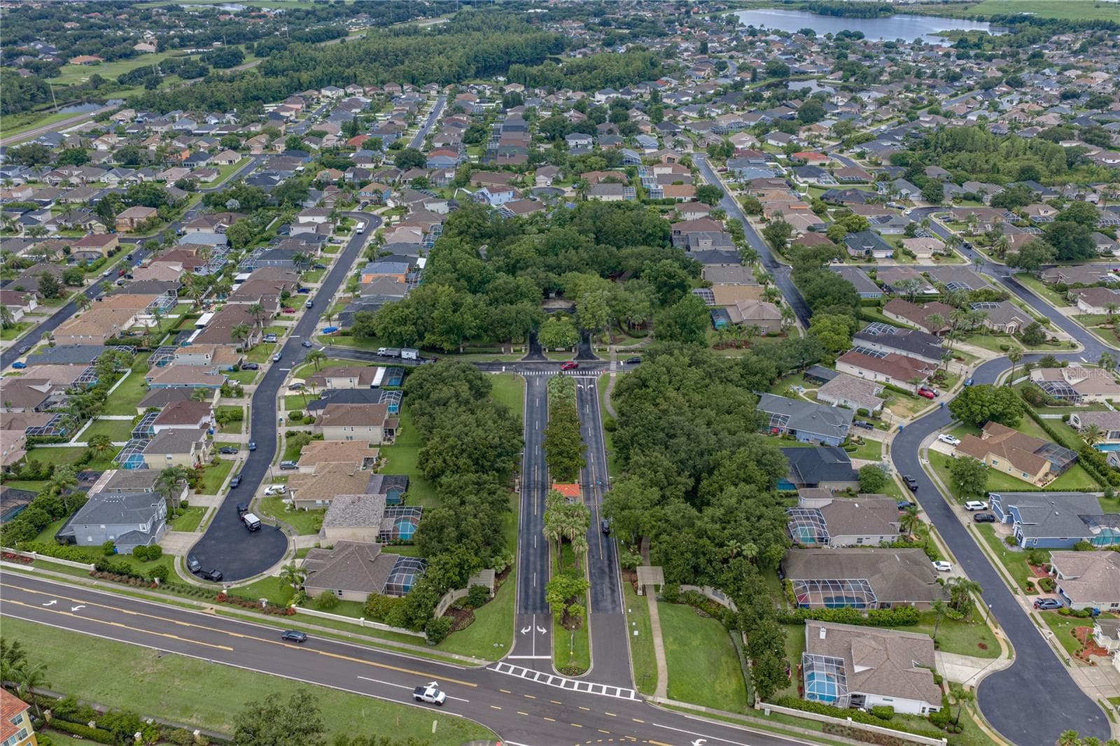 Gated entrance and park - 2024 LARKSPUR CT, TRINITY