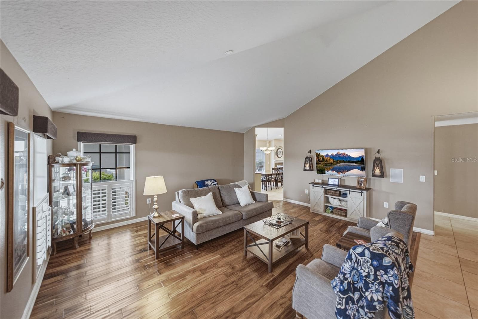 Living room - 2024 LARKSPUR CT, TRINITY