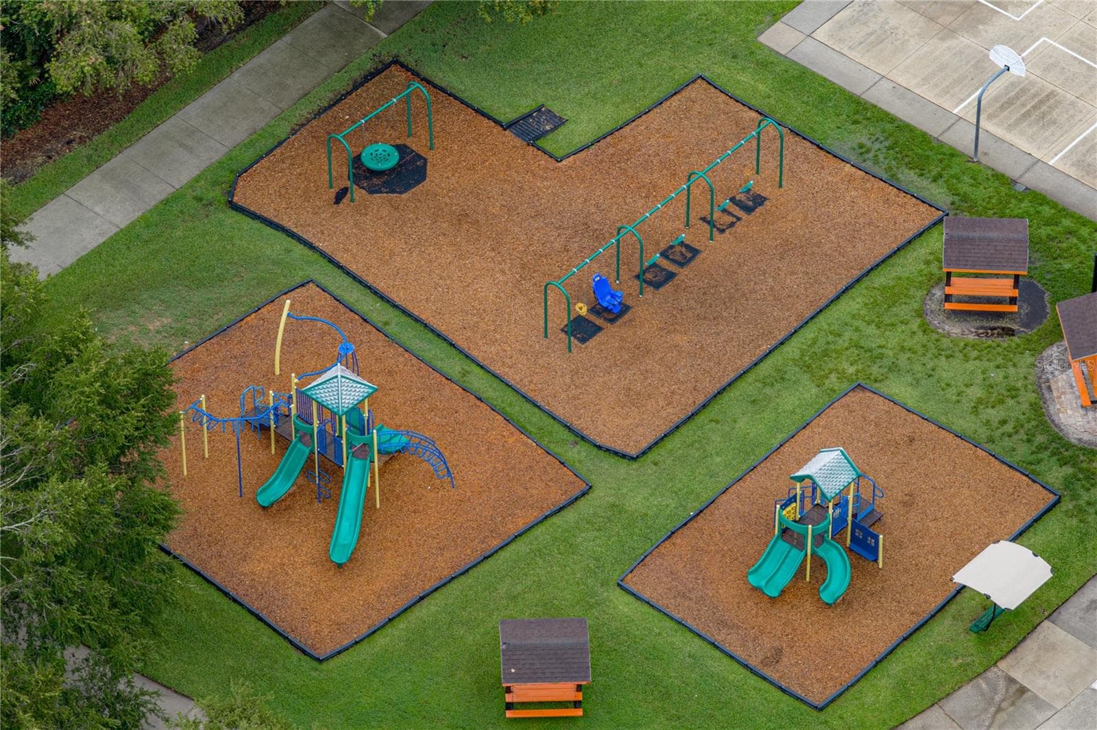 Fox Wood playground - 2024 LARKSPUR CT, TRINITY