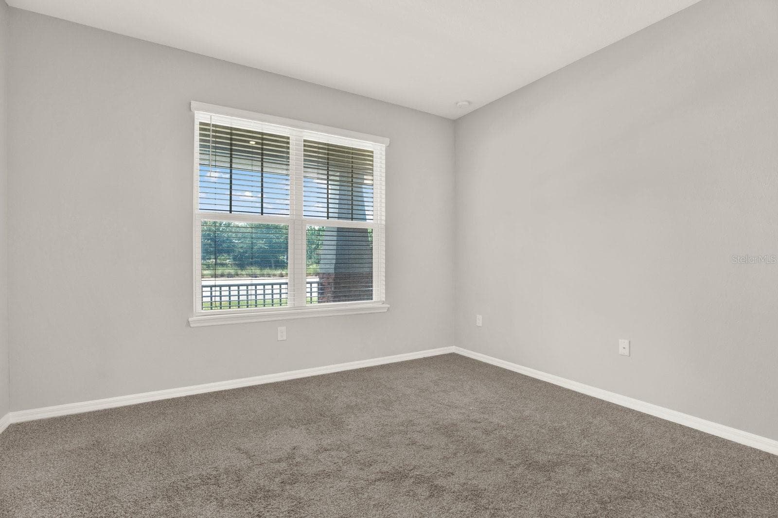 First-floor bedroom w ensuite - 13729 RANGELAND BLVD, ODESSA