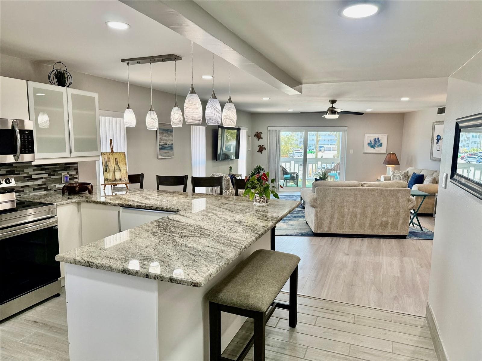 Condominium at 7003 SUNSET WAY #8, ST PETE BEACH, photo 4 of 33