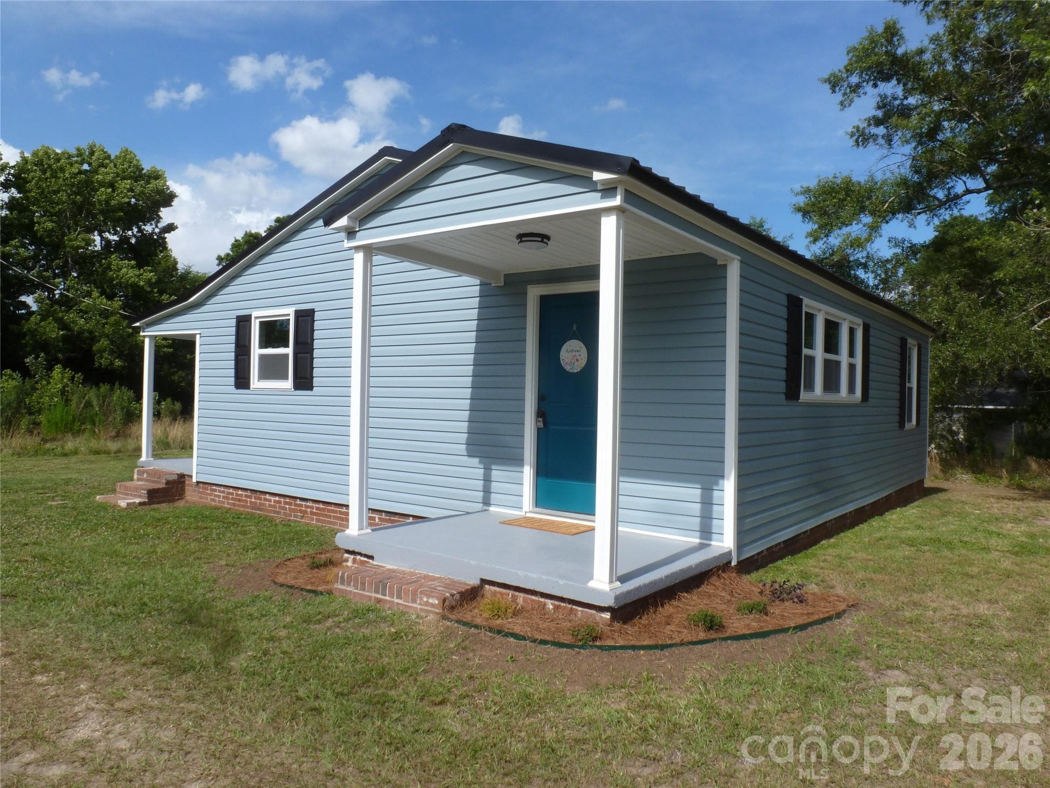 Single Family Residence at Lancaster, photo 2 of 15