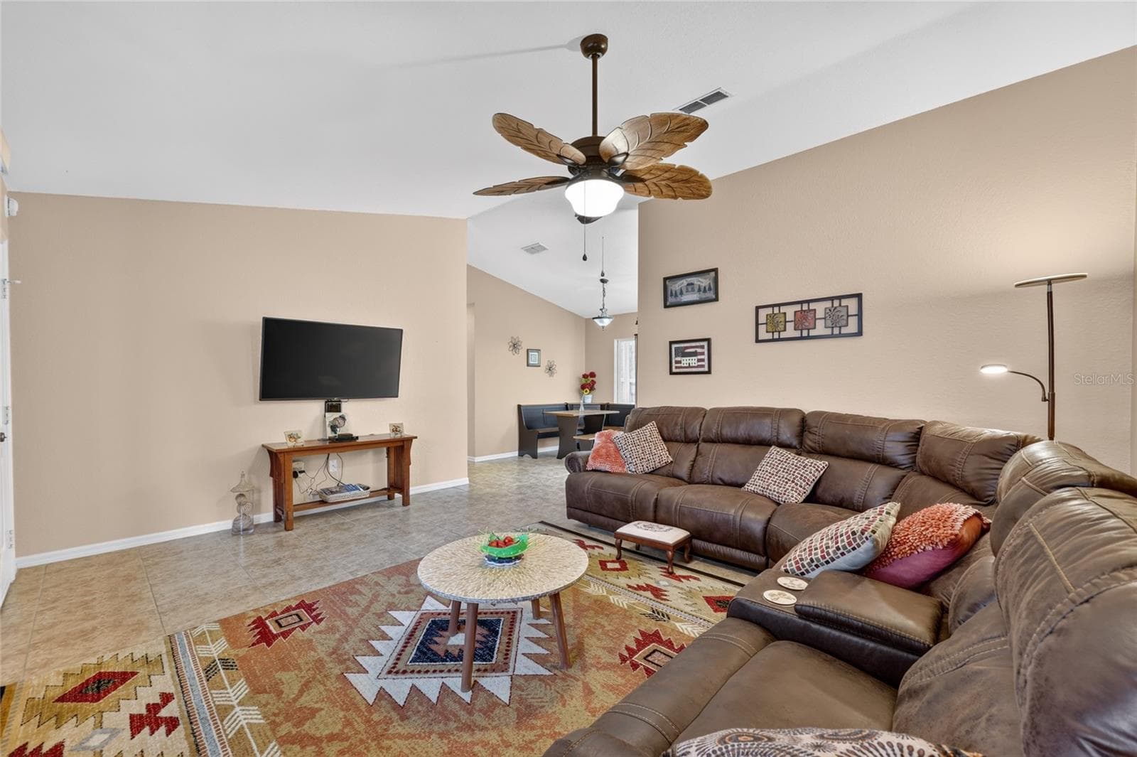 Single Family Residence at 11946 SW 137TH LOOP, DUNNELLON, photo 7 of 75