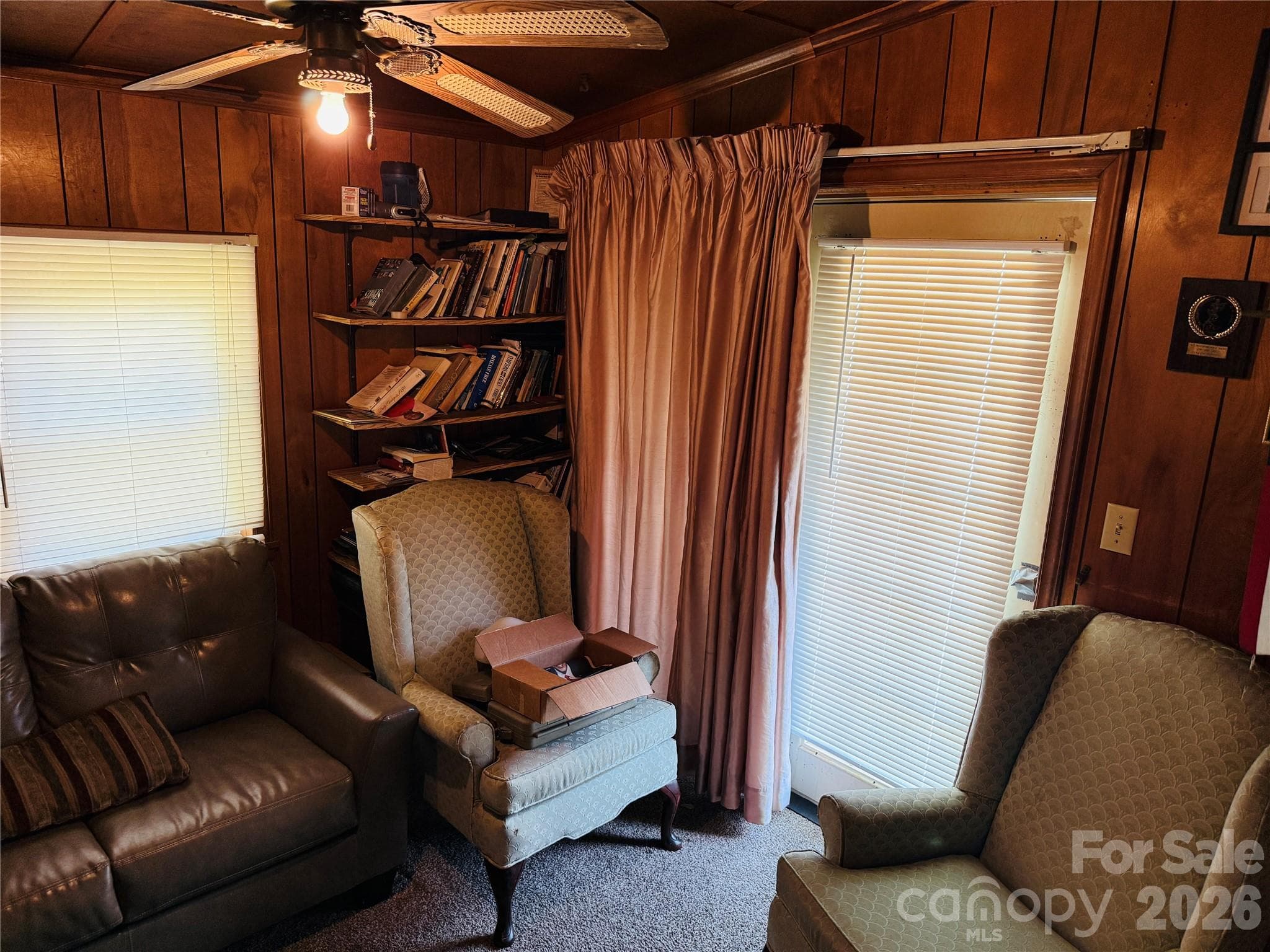 Den - 4410 Birkdale Drive, Charlotte