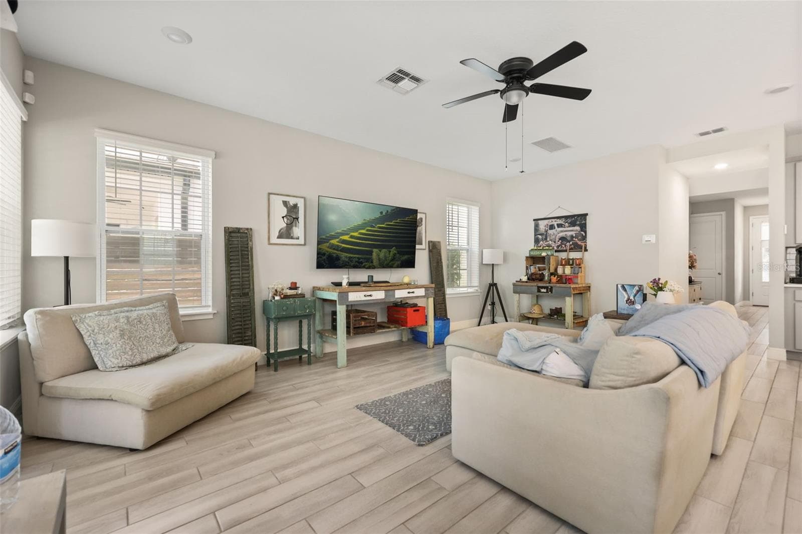 Single Family Residence at 7805 NEMOURS PKWY, ORLANDO, photo 6 of 44
