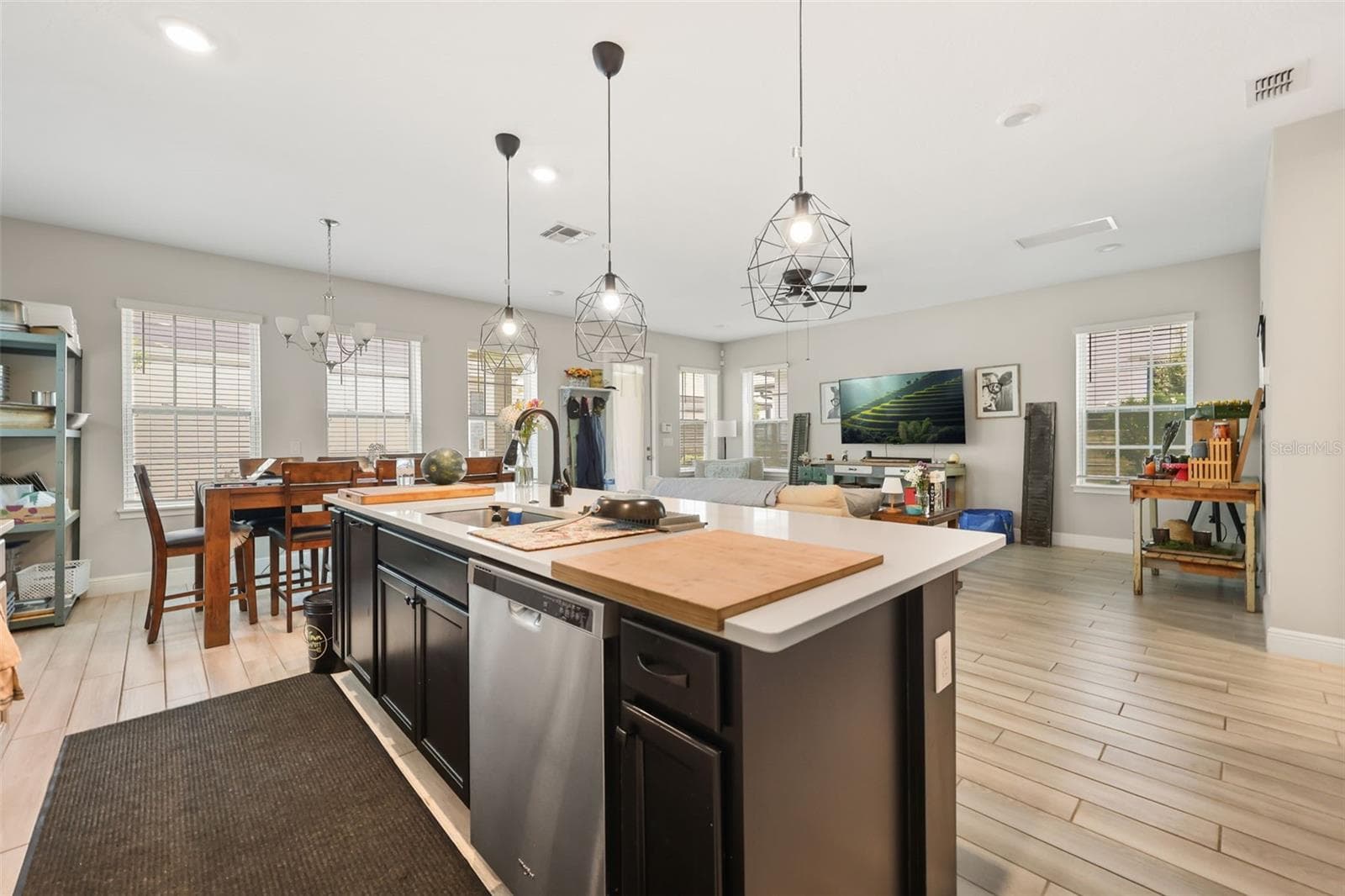 Single Family Residence at 7805 NEMOURS PKWY, ORLANDO, photo 10 of 44