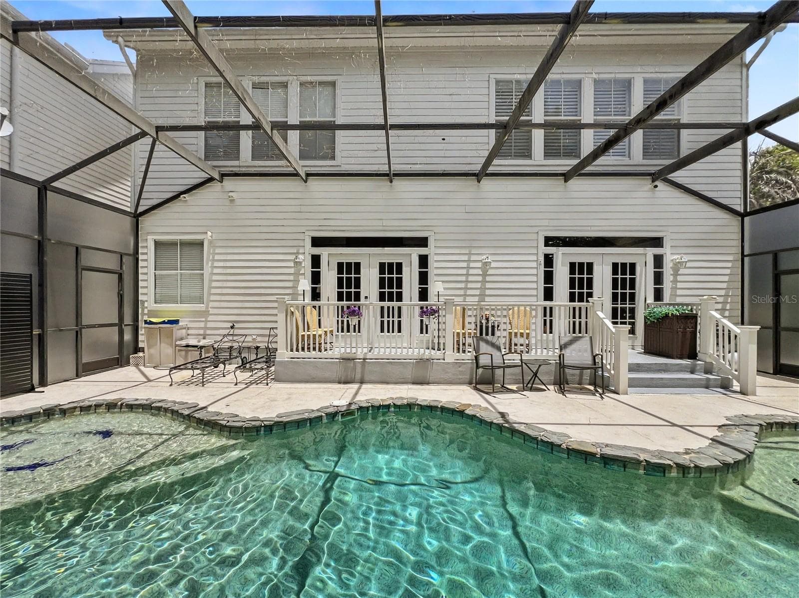 Easy access to walking paths that lead you to downtown Celebration Florida the town that Disney built - 816 RUNNER OAK ST, CELEBRATION
