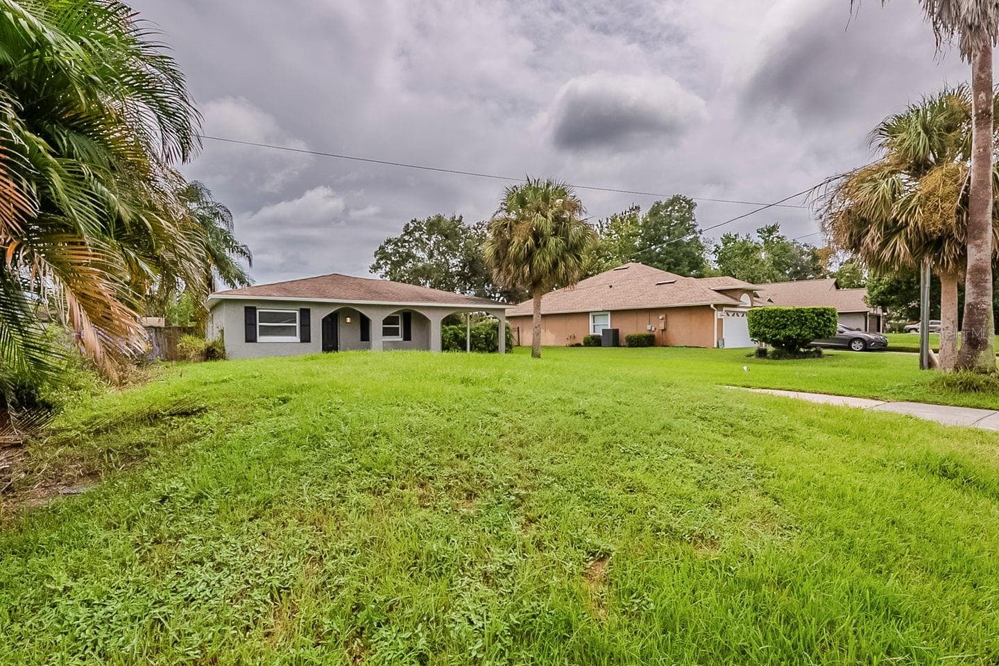 28042 LOIS DR
