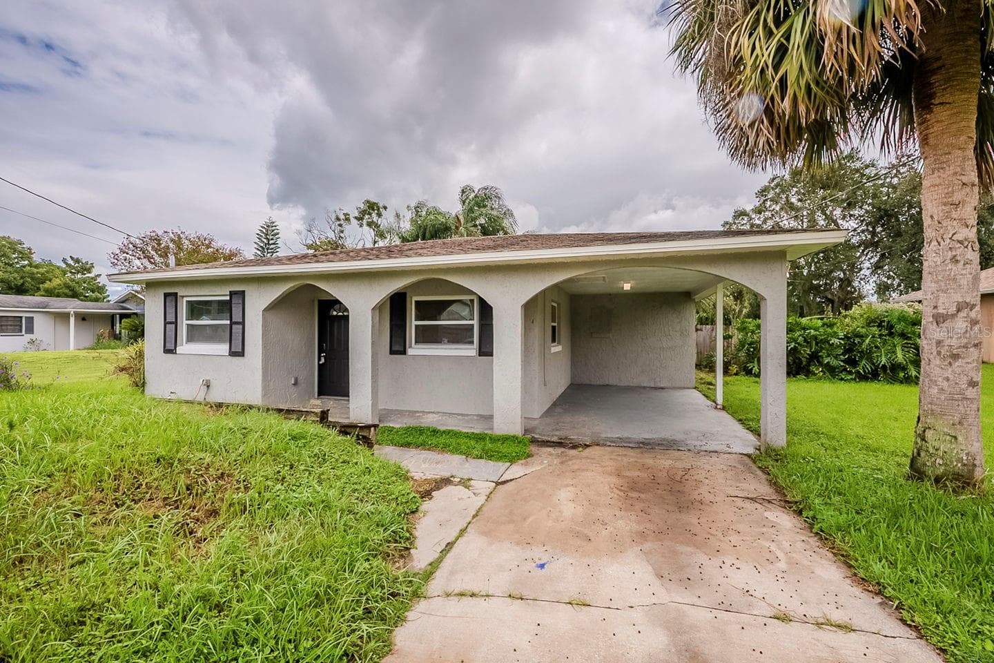 Single Family Residence at 28042 LOIS DR, TAVARES, photo 4 of 46
