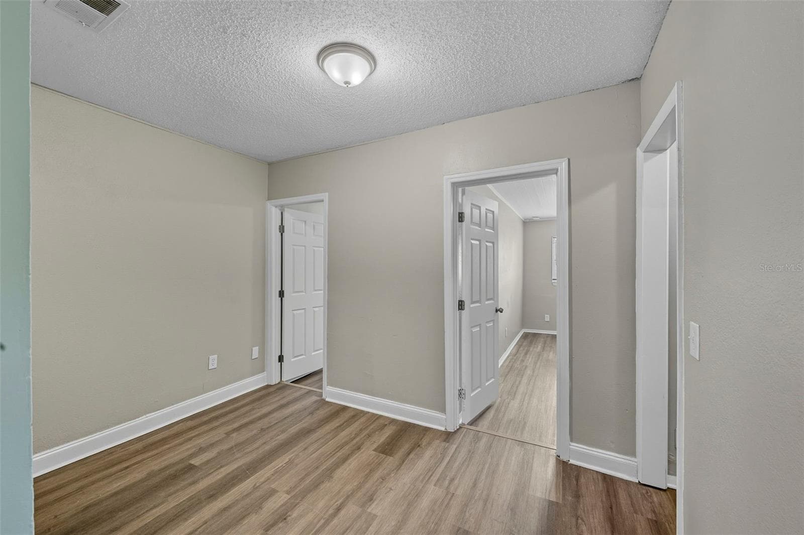 Single Family Residence at 28042 LOIS DR, TAVARES, photo 19 of 46