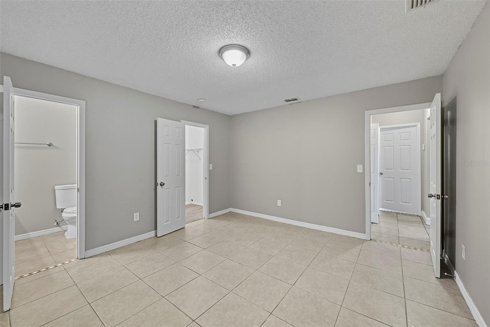 Single Family Residence at 28042 LOIS DR, TAVARES, photo 32 of 46