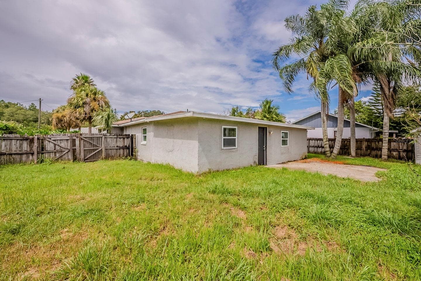 Single Family Residence at 28042 LOIS DR, TAVARES, photo 39 of 46