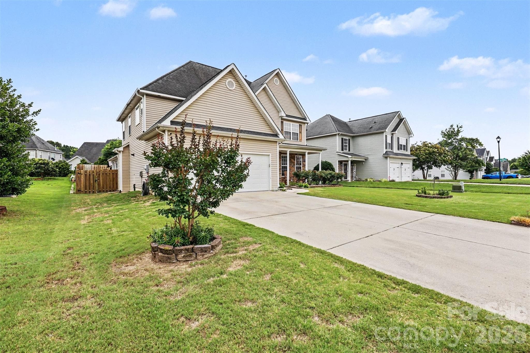 Single Family Residence at Rock Hill, photo 4 of 41