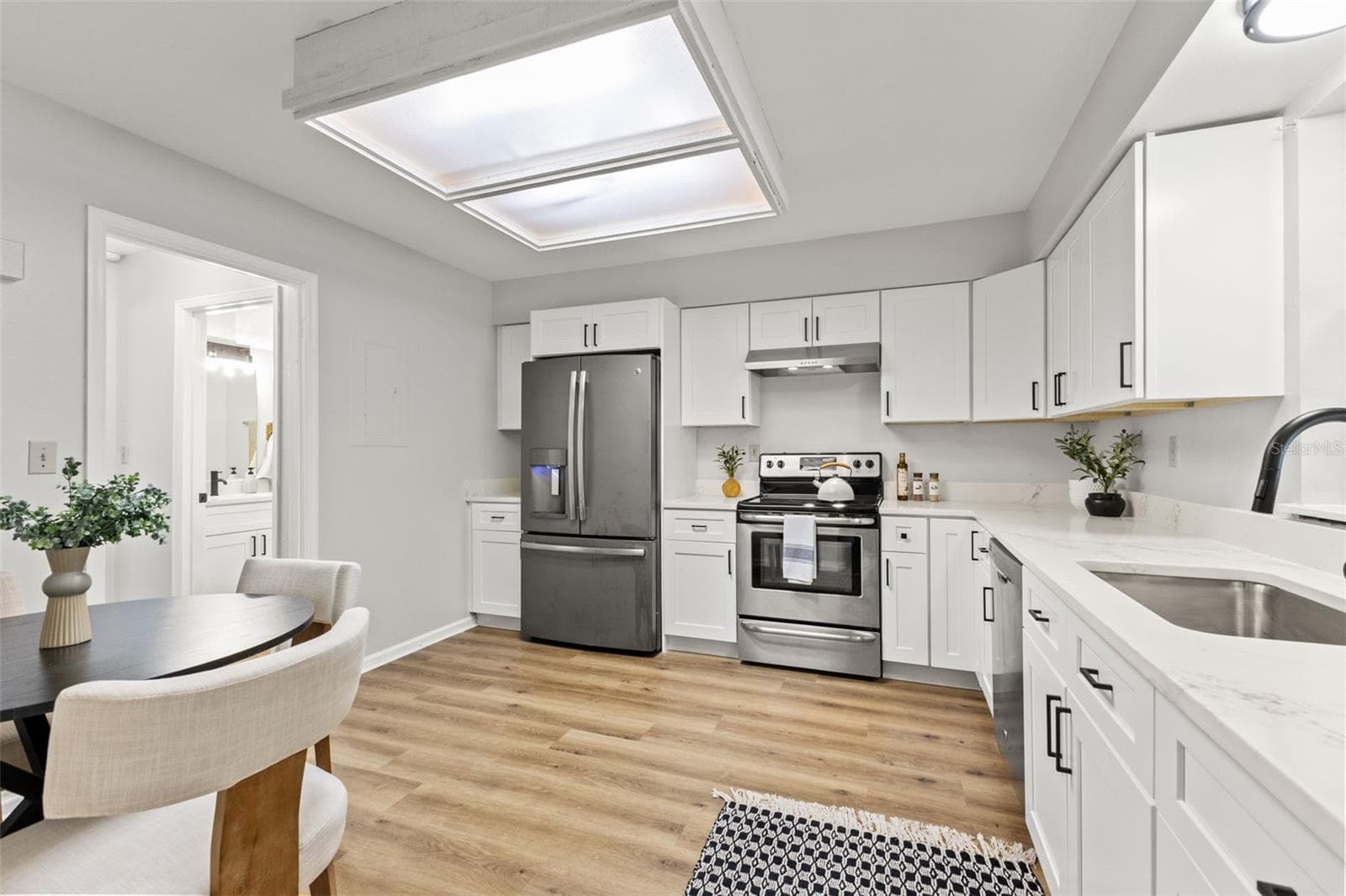 Townhouse at 14809 WINDING CREEK CT, TAMPA, photo 10 of 39