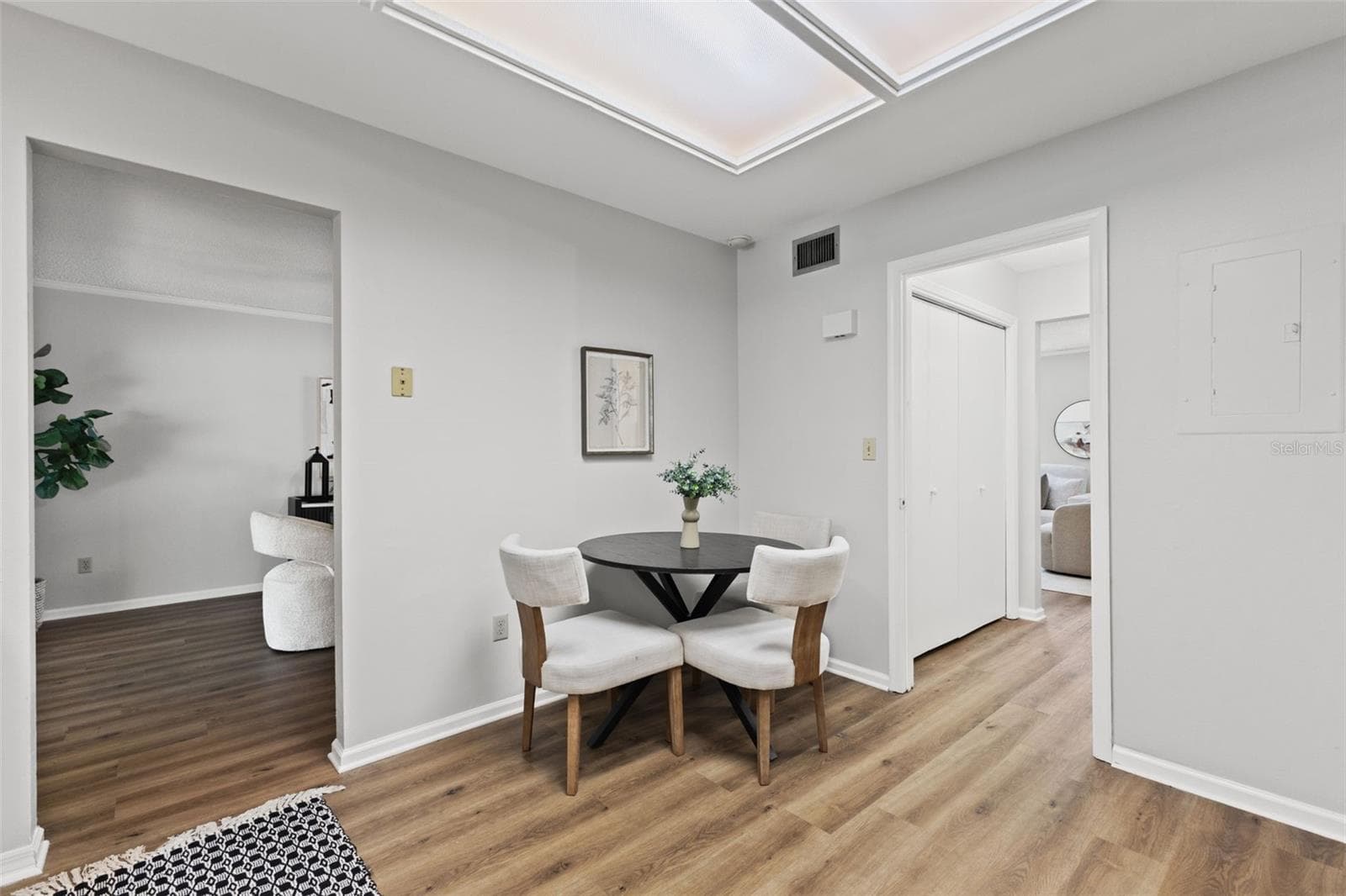Townhouse at 14809 WINDING CREEK CT, TAMPA, photo 11 of 39