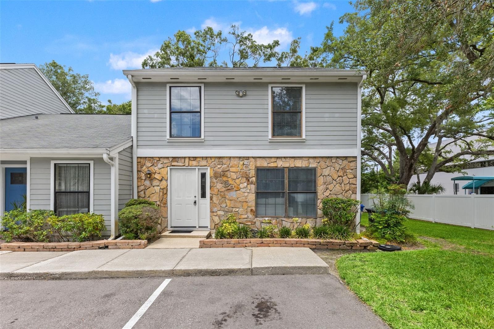 Townhouse at 14809 WINDING CREEK CT, TAMPA, photo 30 of 39