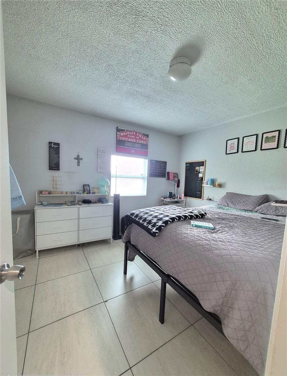 Single Family Residence at 709 E 119TH AVE, TAMPA, photo 7 of 23