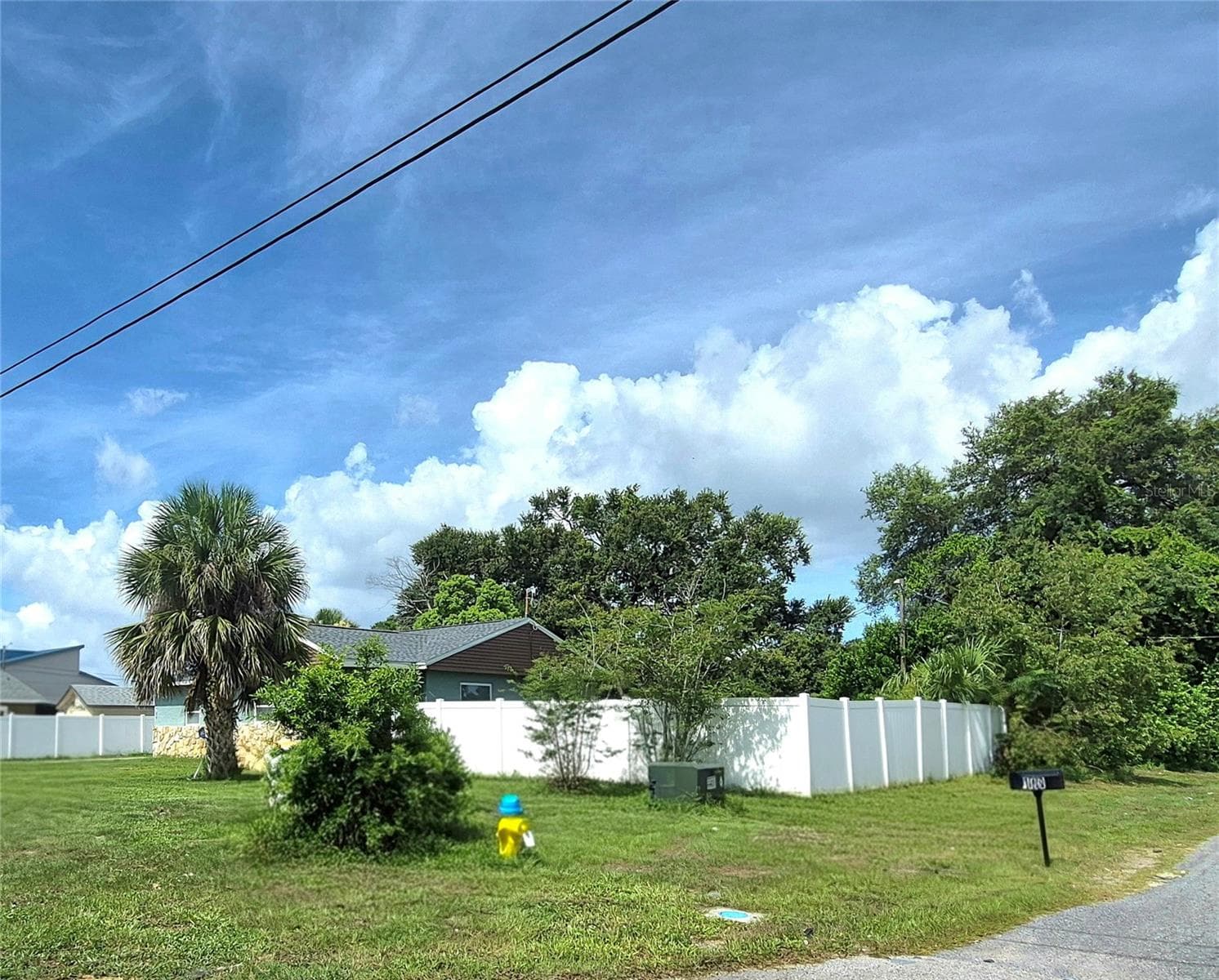 Single Family Residence at 709 E 119TH AVE, TAMPA, photo 15 of 23