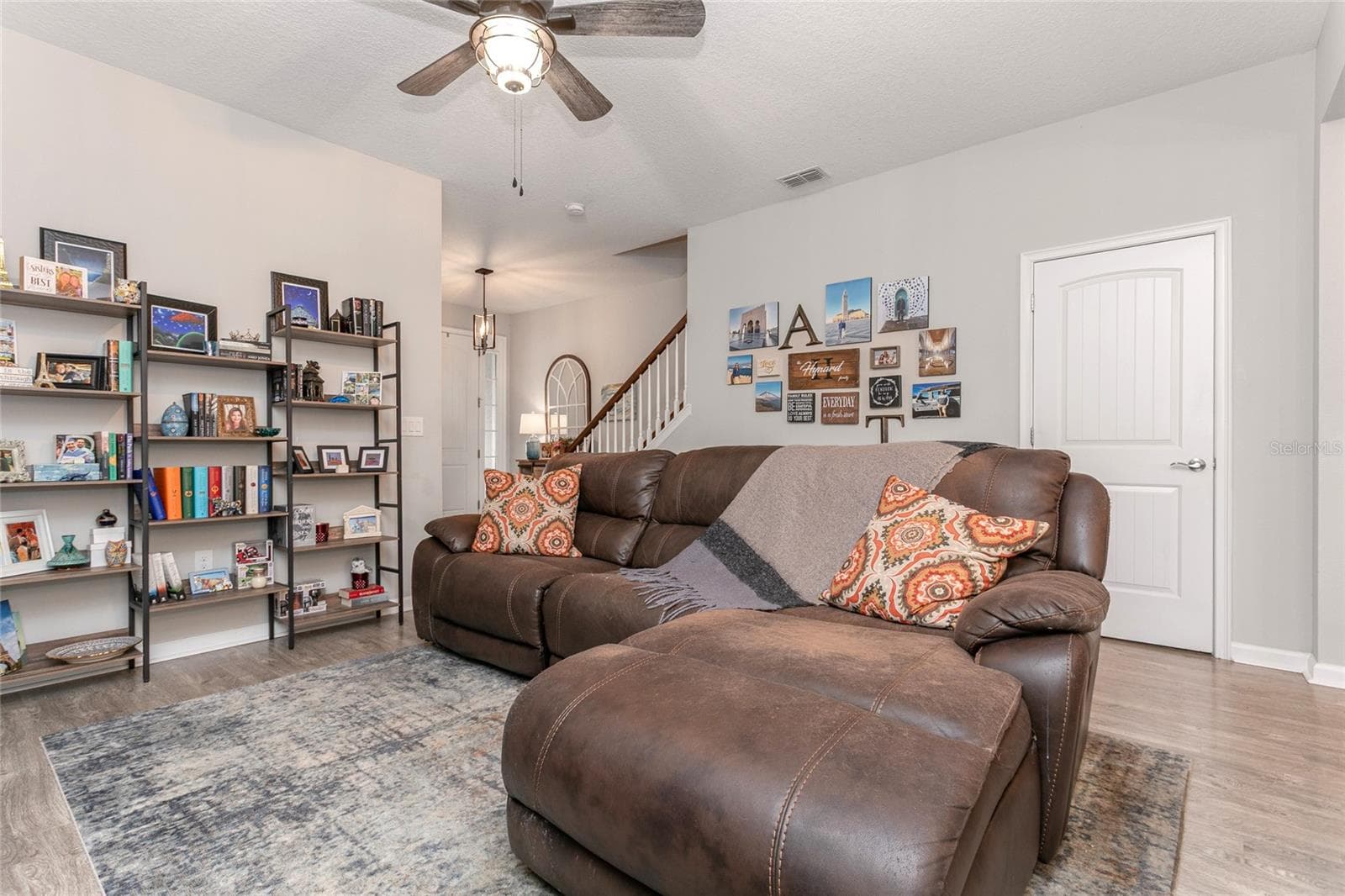 Townhouse at 5038 SUNNYSIDE LN, BRADENTON, photo 10 of 55