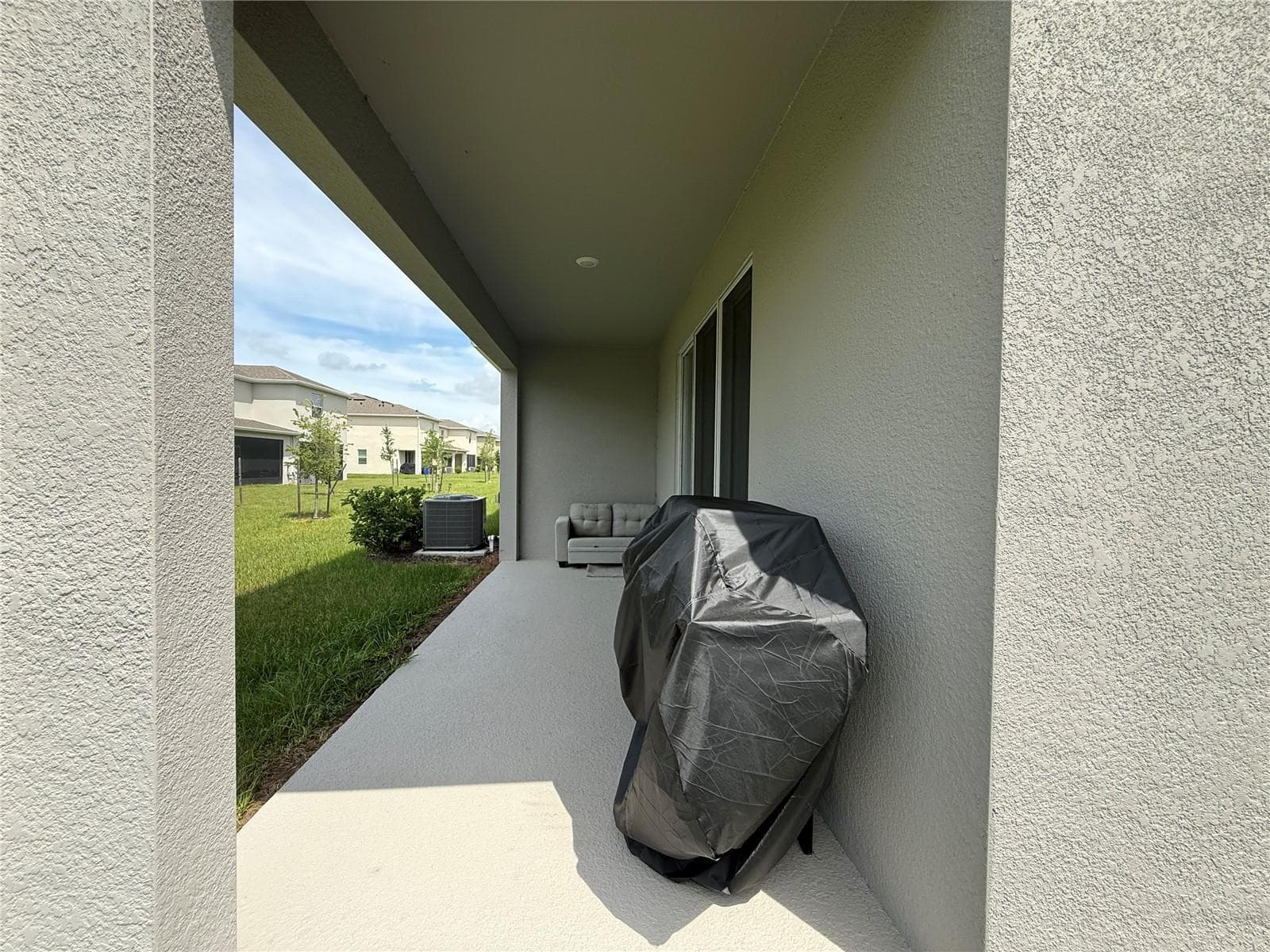 Spacious rear patio - 1503 ISLETA LOOP, KISSIMMEE