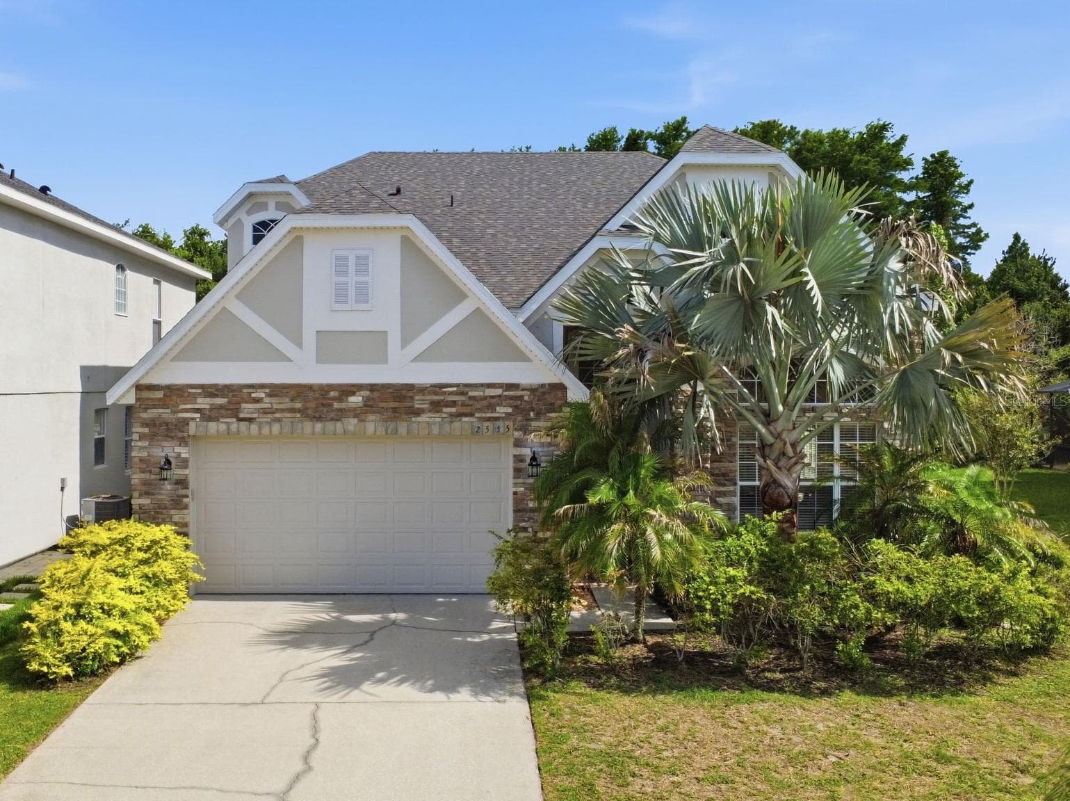 2555 SAND ARBOR CIR