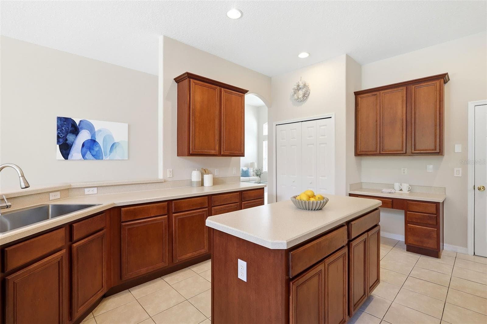 Single Family Residence at 2555 SAND ARBOR CIR, ORLANDO, photo 14 of 45