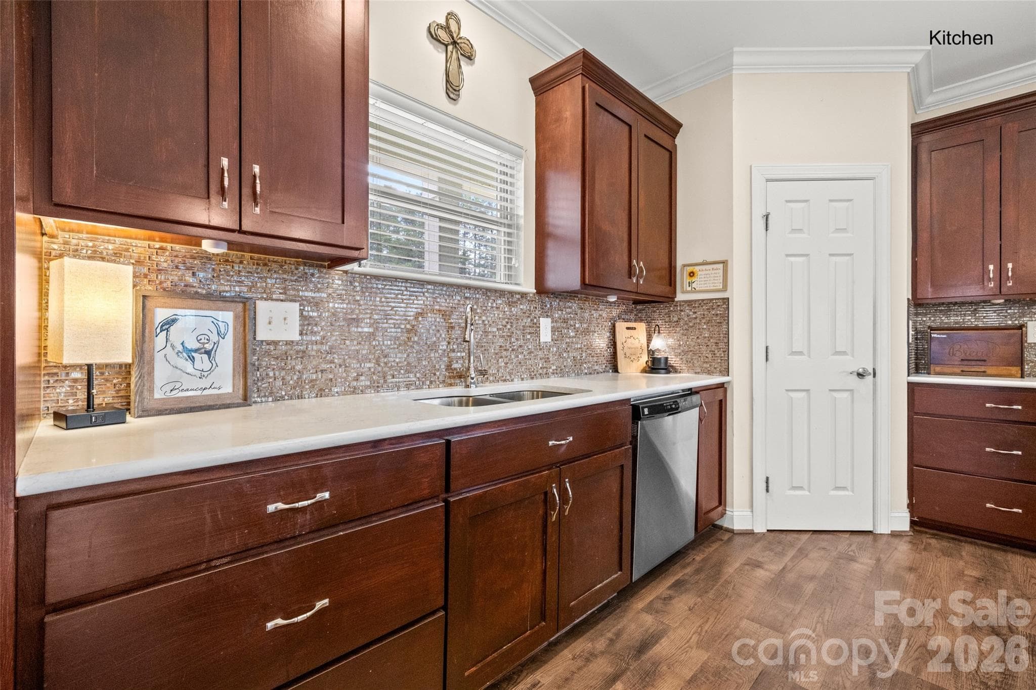 Single Family Residence at 11261 Island View Lane, Lancaster, photo 4 of 46