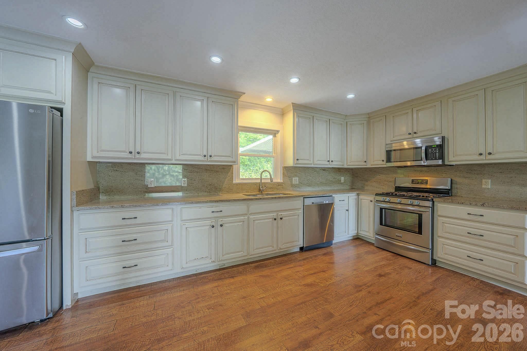 Single Family Residence at 35 Coweeta Ridge Road, Otto, photo 16 of 52