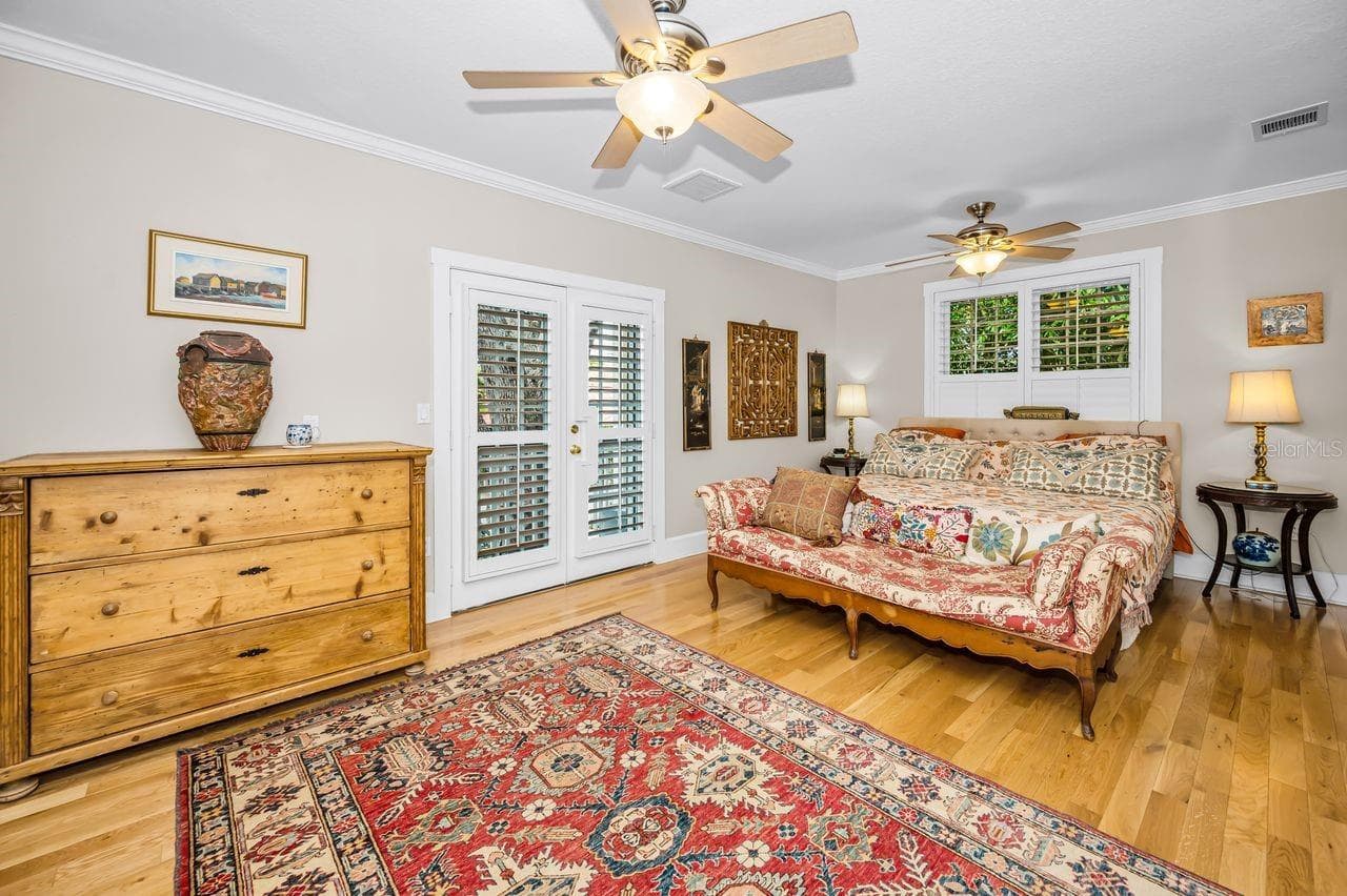 Primary bedroom with your private balcony. - 732 NE OAK ST, ST PETERSBURG