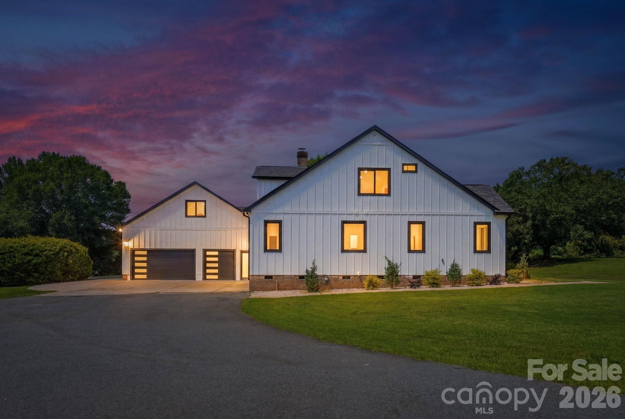Single Family Residence at Waxhaw, photo 2 of 48