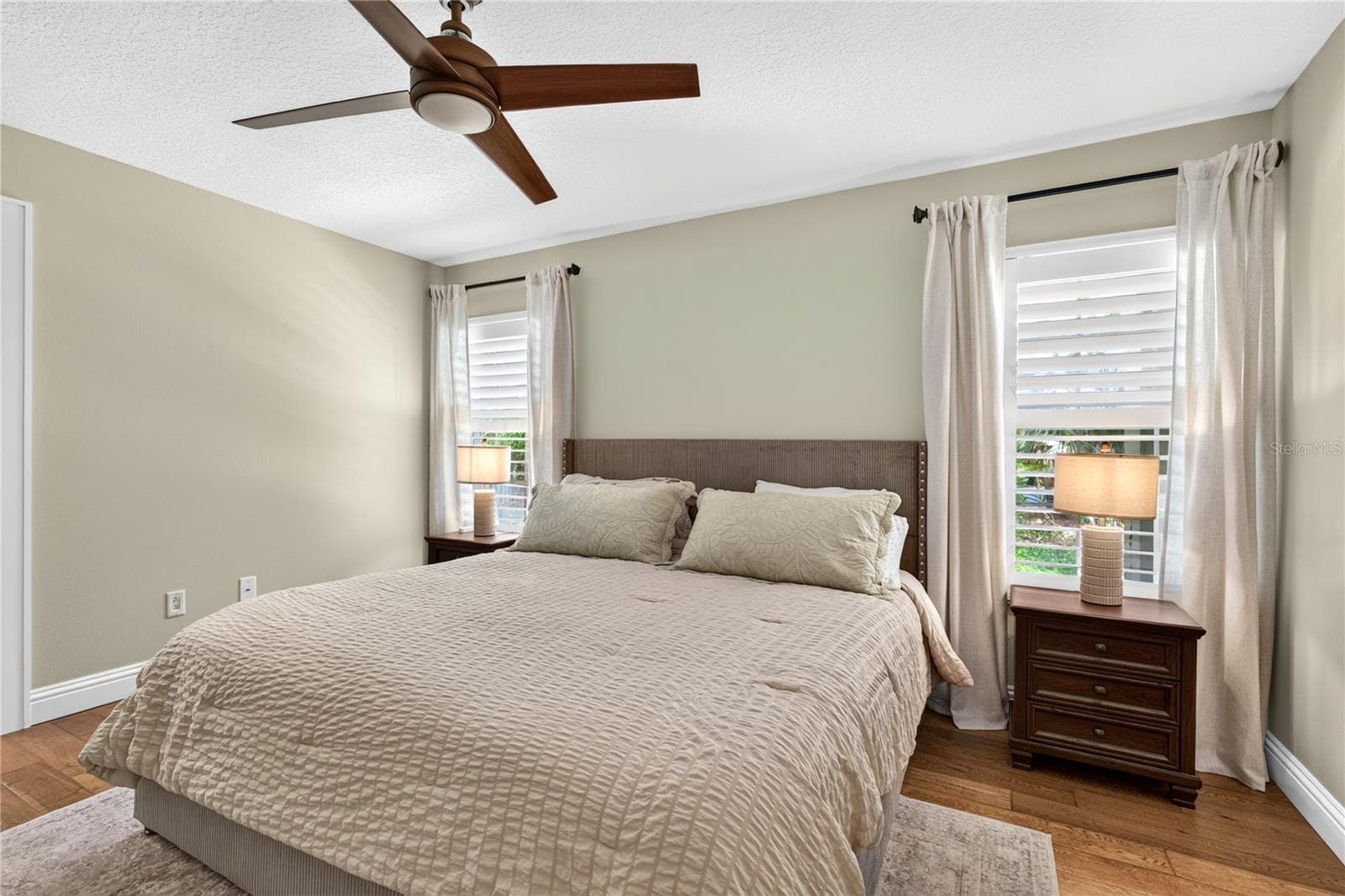 Single Family Residence at 16720 BEAUCLAIRE CT, TAVARES, photo 10 of 46