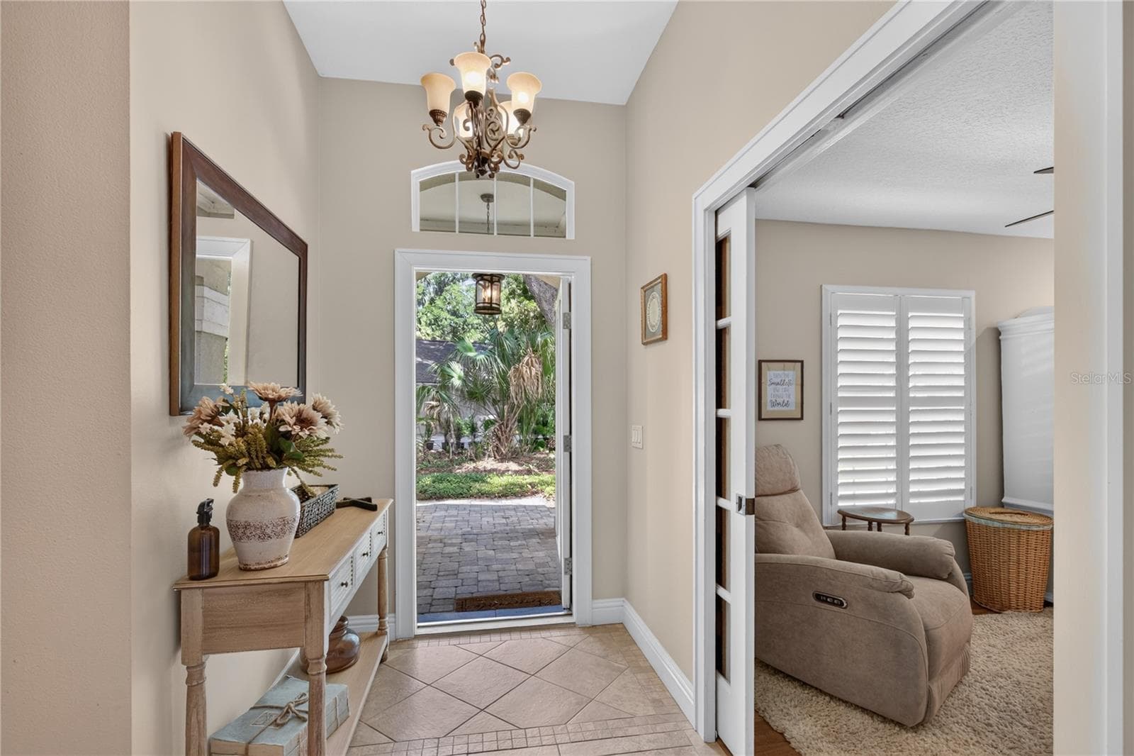 Single Family Residence at 16720 BEAUCLAIRE CT, TAVARES, photo 4 of 46