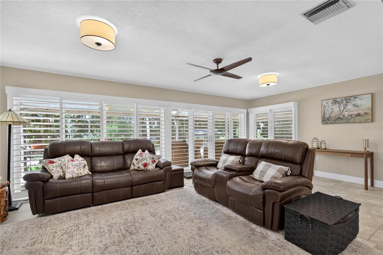 Single Family Residence at 16720 BEAUCLAIRE CT, TAVARES, photo 7 of 46