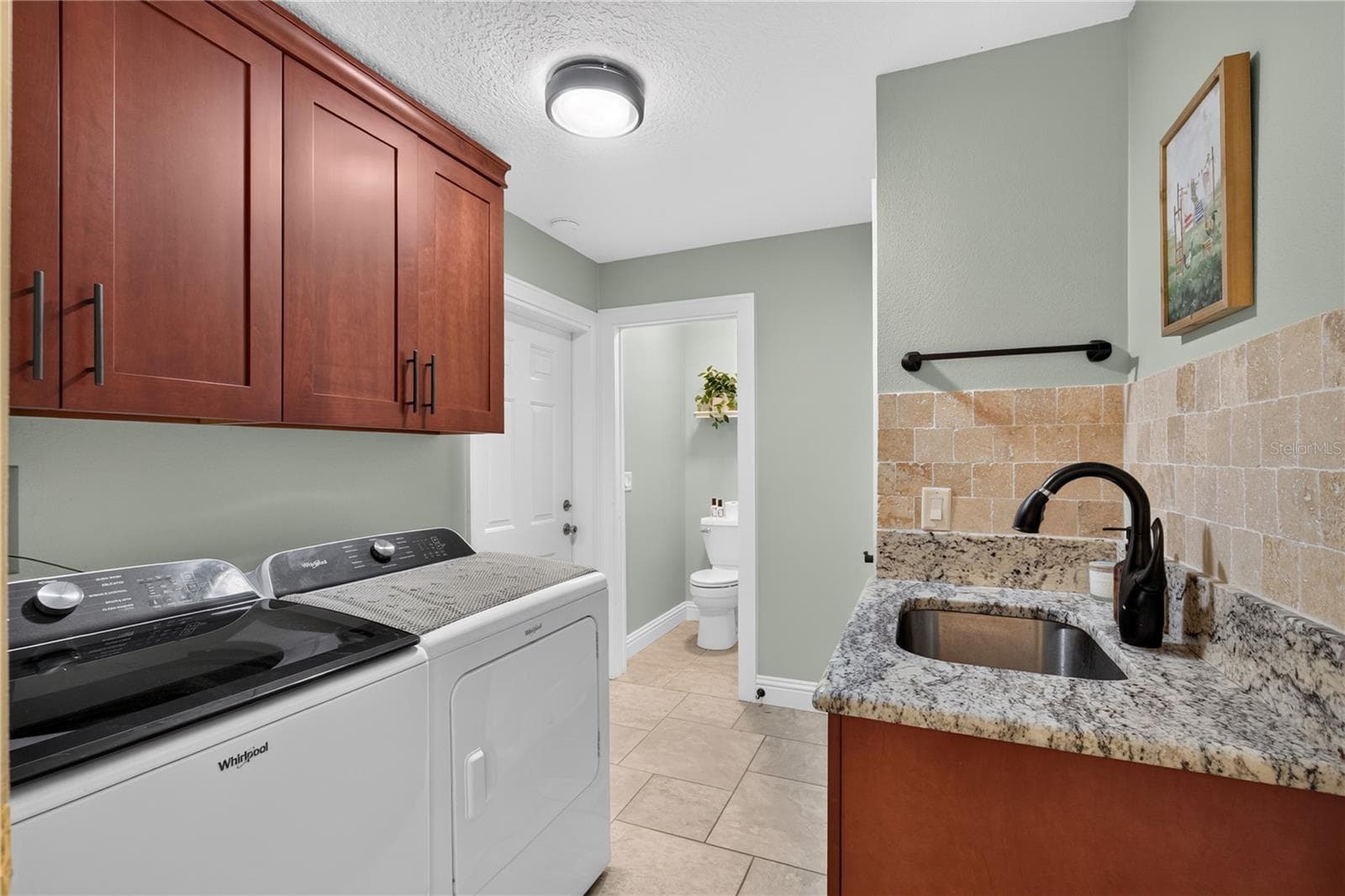 Single Family Residence at 16720 BEAUCLAIRE CT, TAVARES, photo 22 of 46