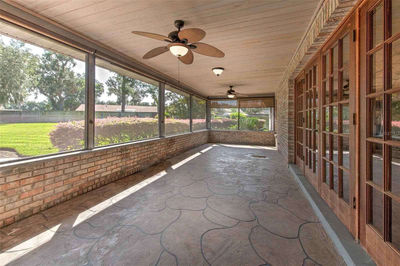 Single Family Residence at 2102 WHITLOCK PL, DOVER, photo 28 of 45