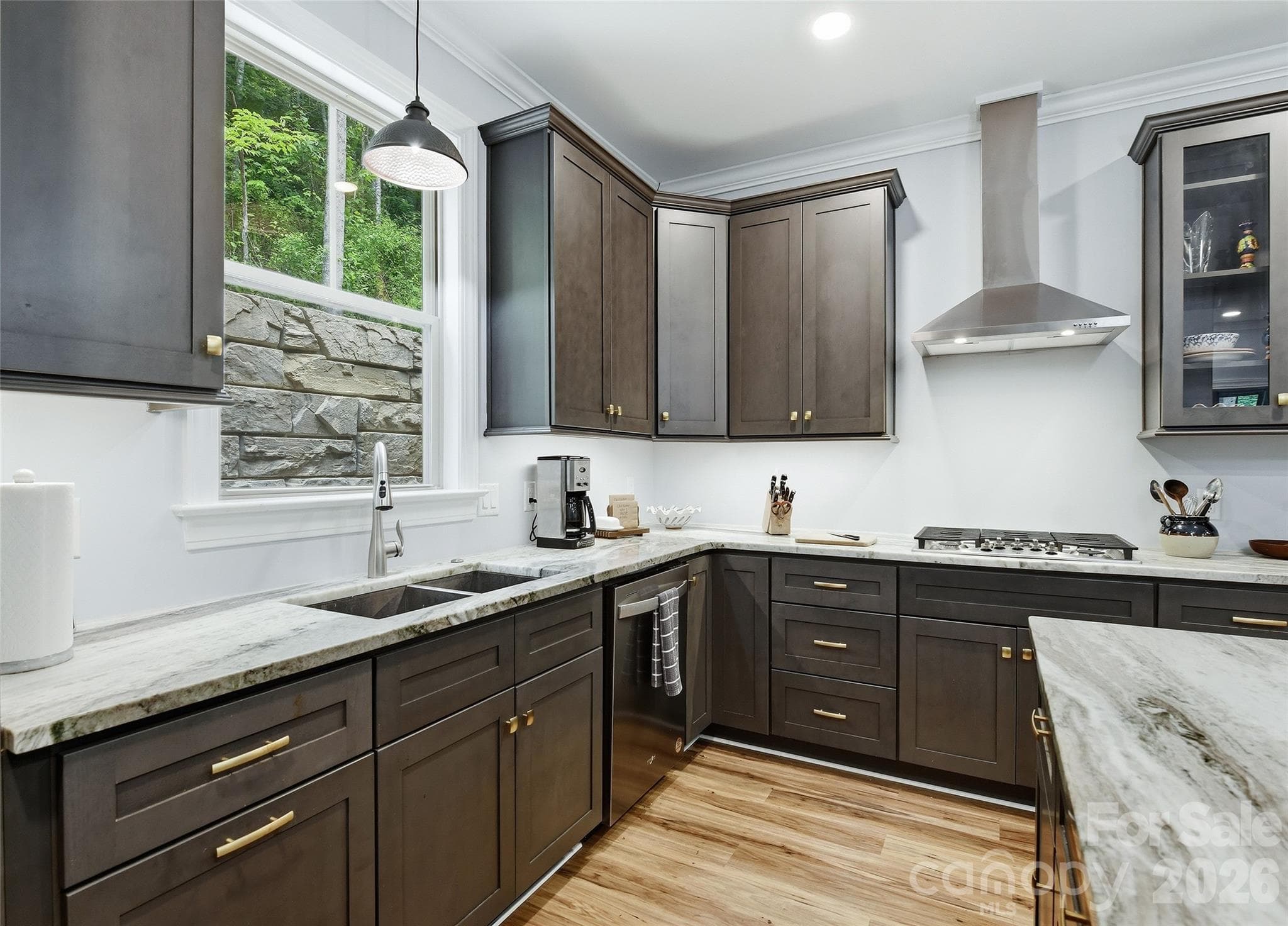 Single Family Residence at Waynesville, photo 7 of 39
