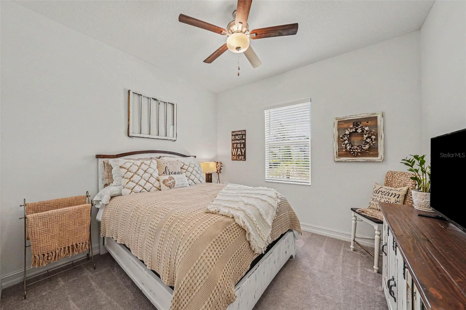 Another oversized guest room! - 12840 BERGSTROM BAY DR, RIVERVIEW
