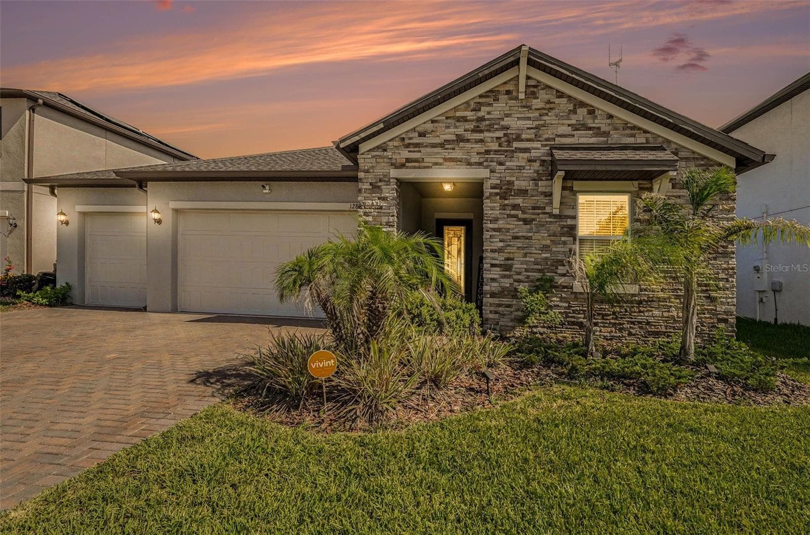 The sunsets await! - 12840 BERGSTROM BAY DR, RIVERVIEW