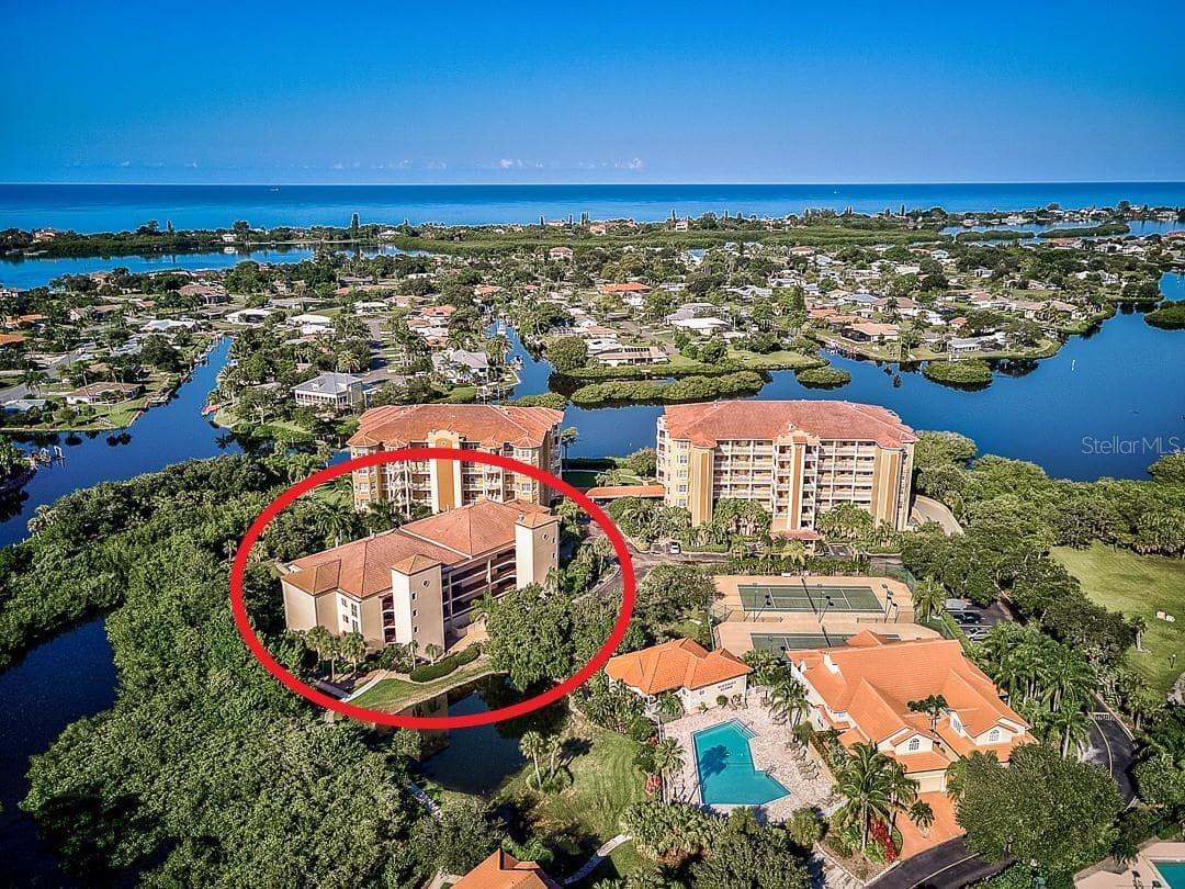 7204 JESSIE HARBOR DR #7204