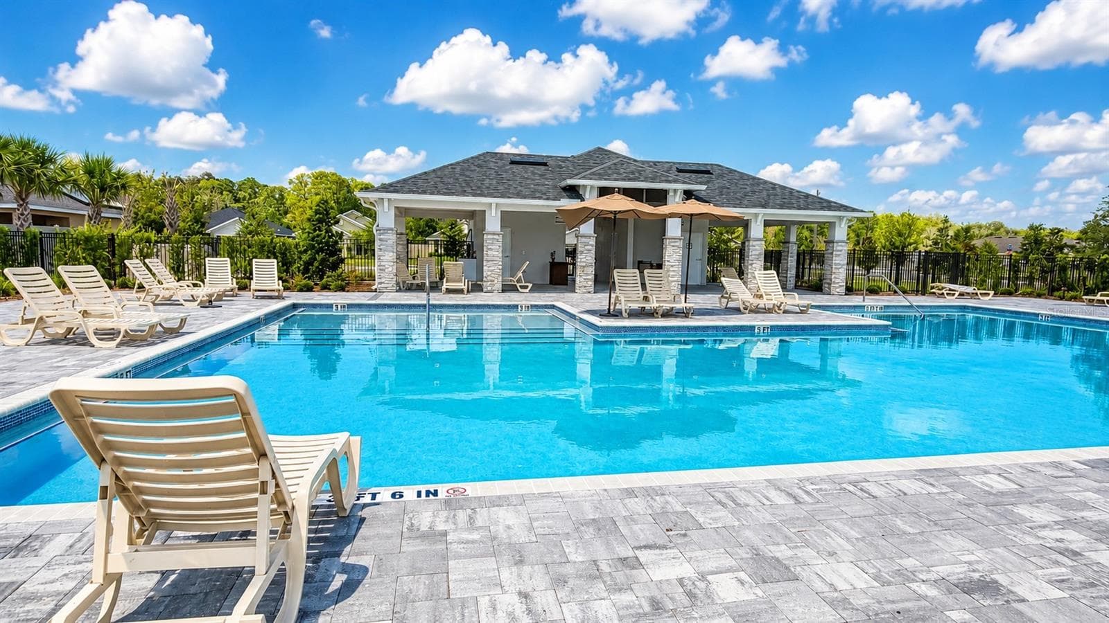 Community Pool - 7528 BENT TREE LOOP, ST CLOUD