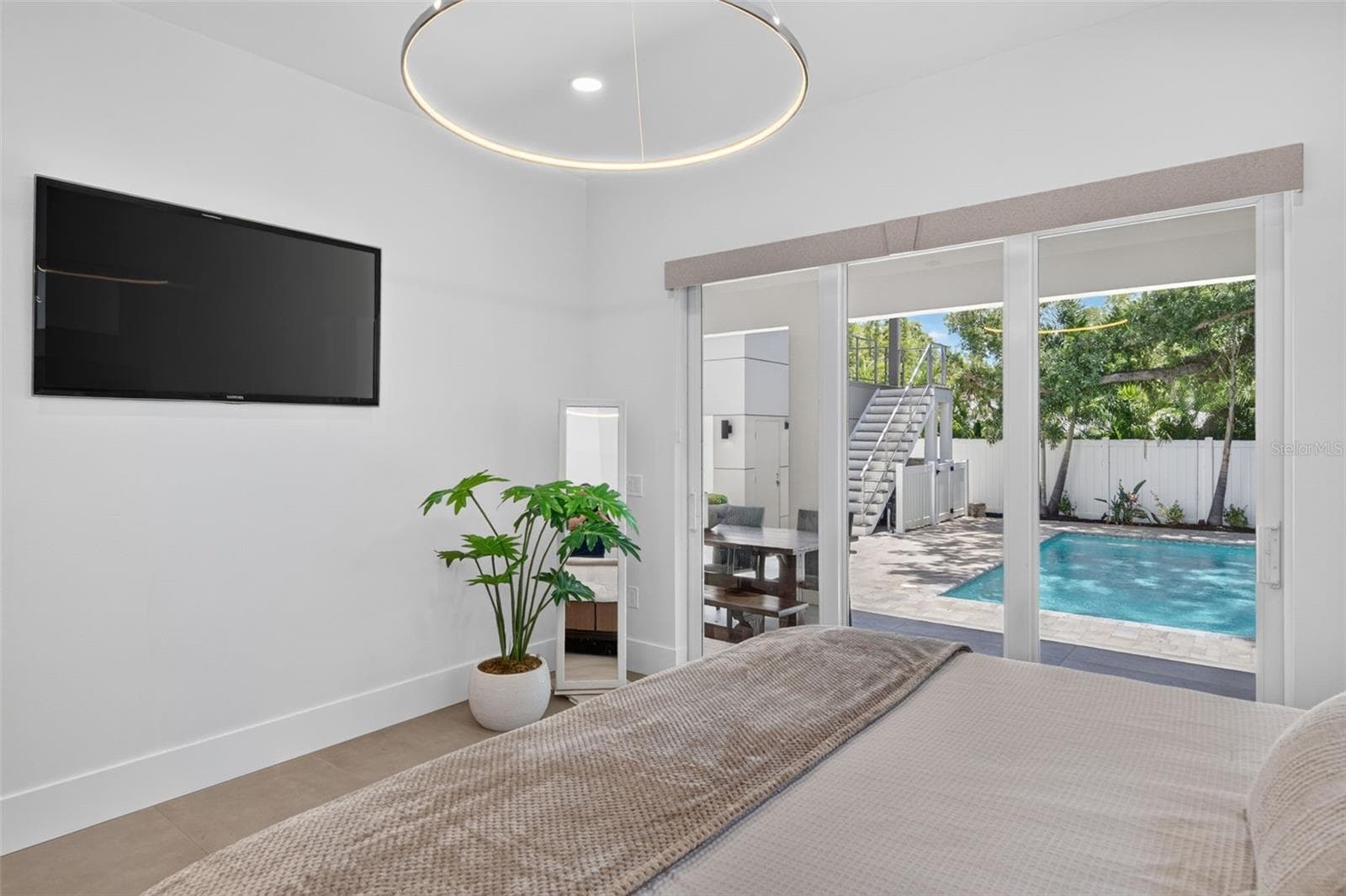 Single Family Residence at 2430 FLOYD ST, SARASOTA, photo 22 of 90