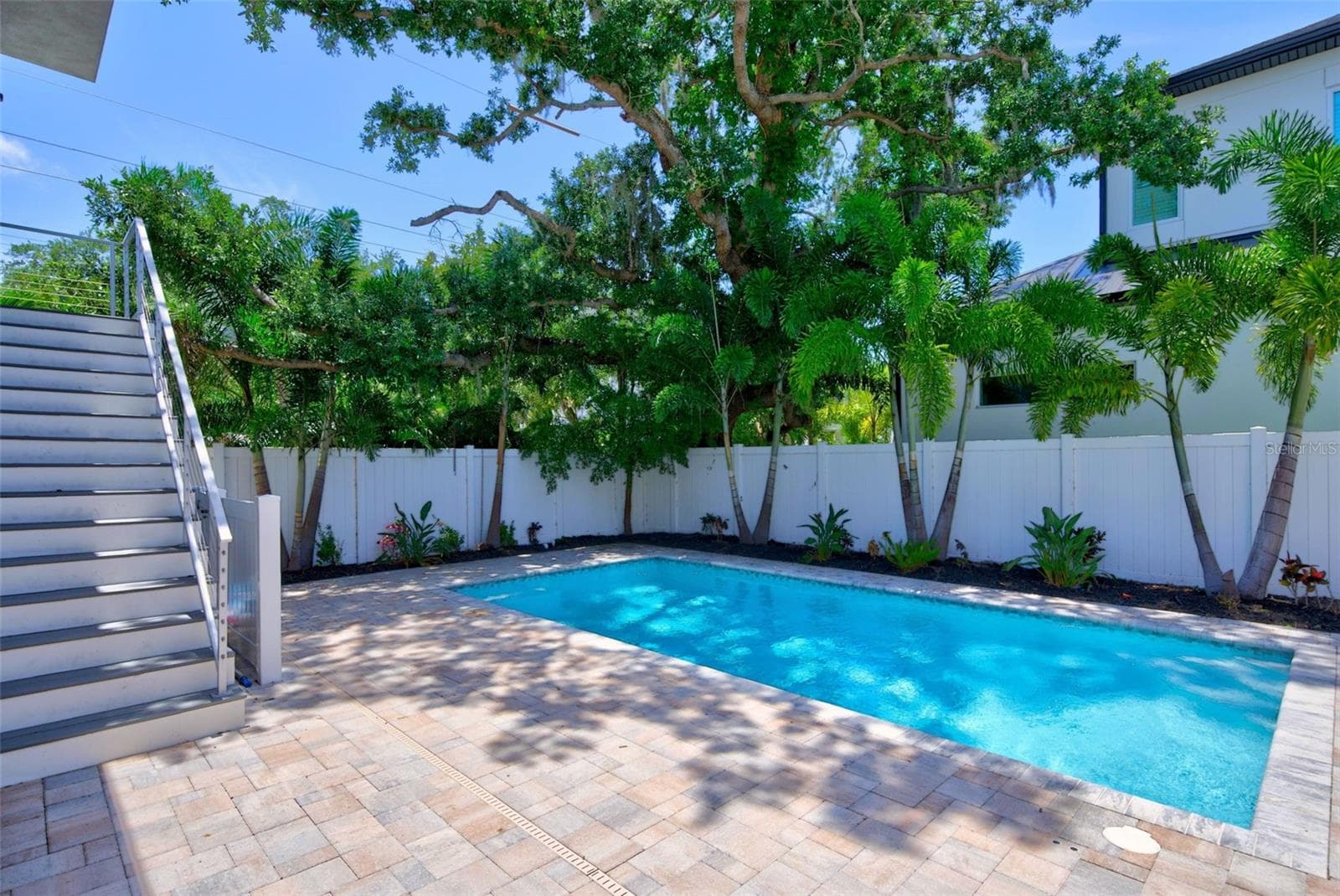 Single Family Residence at 2430 FLOYD ST, SARASOTA, photo 34 of 90